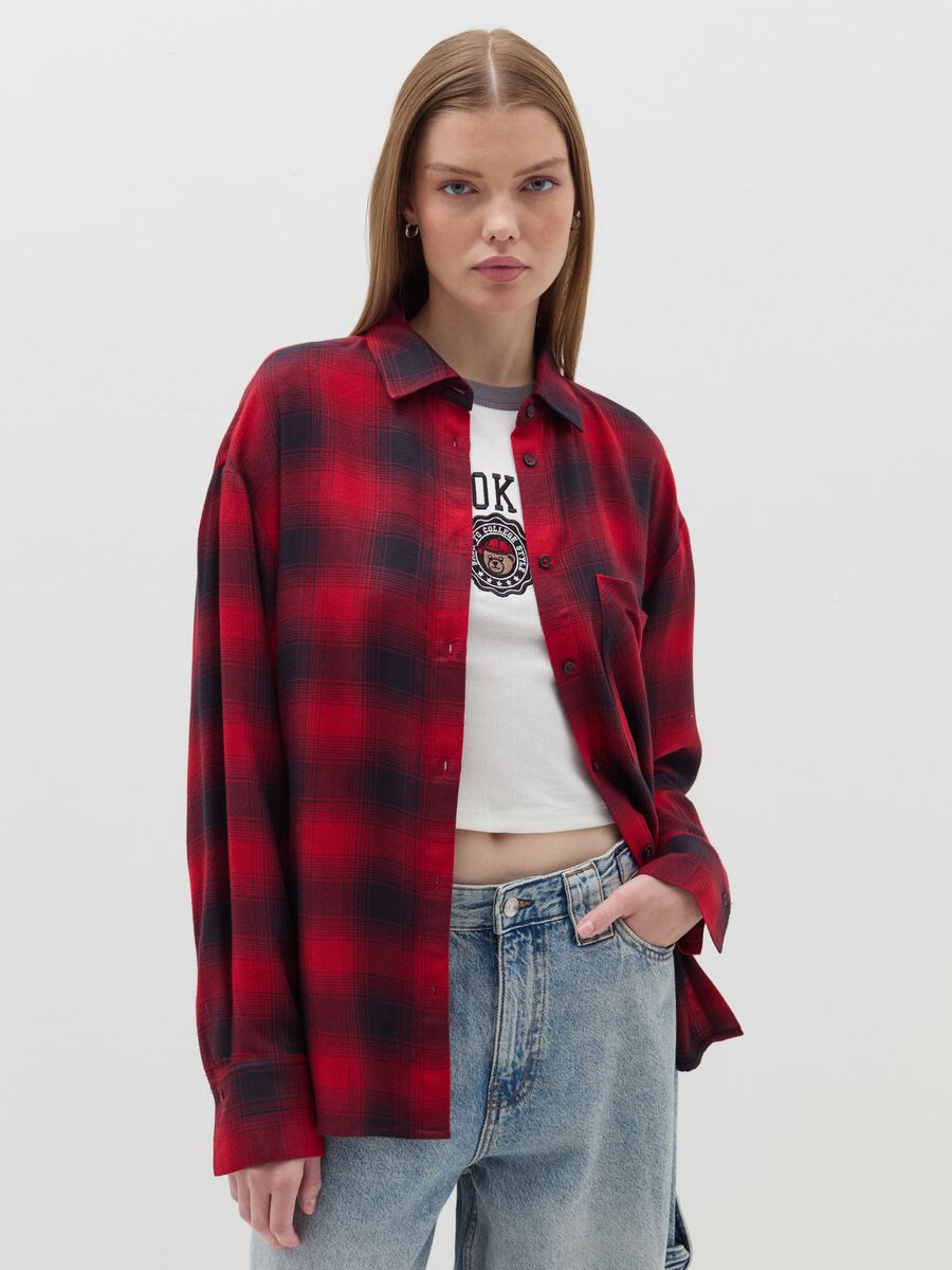 Oversized shirt with check pattern_0