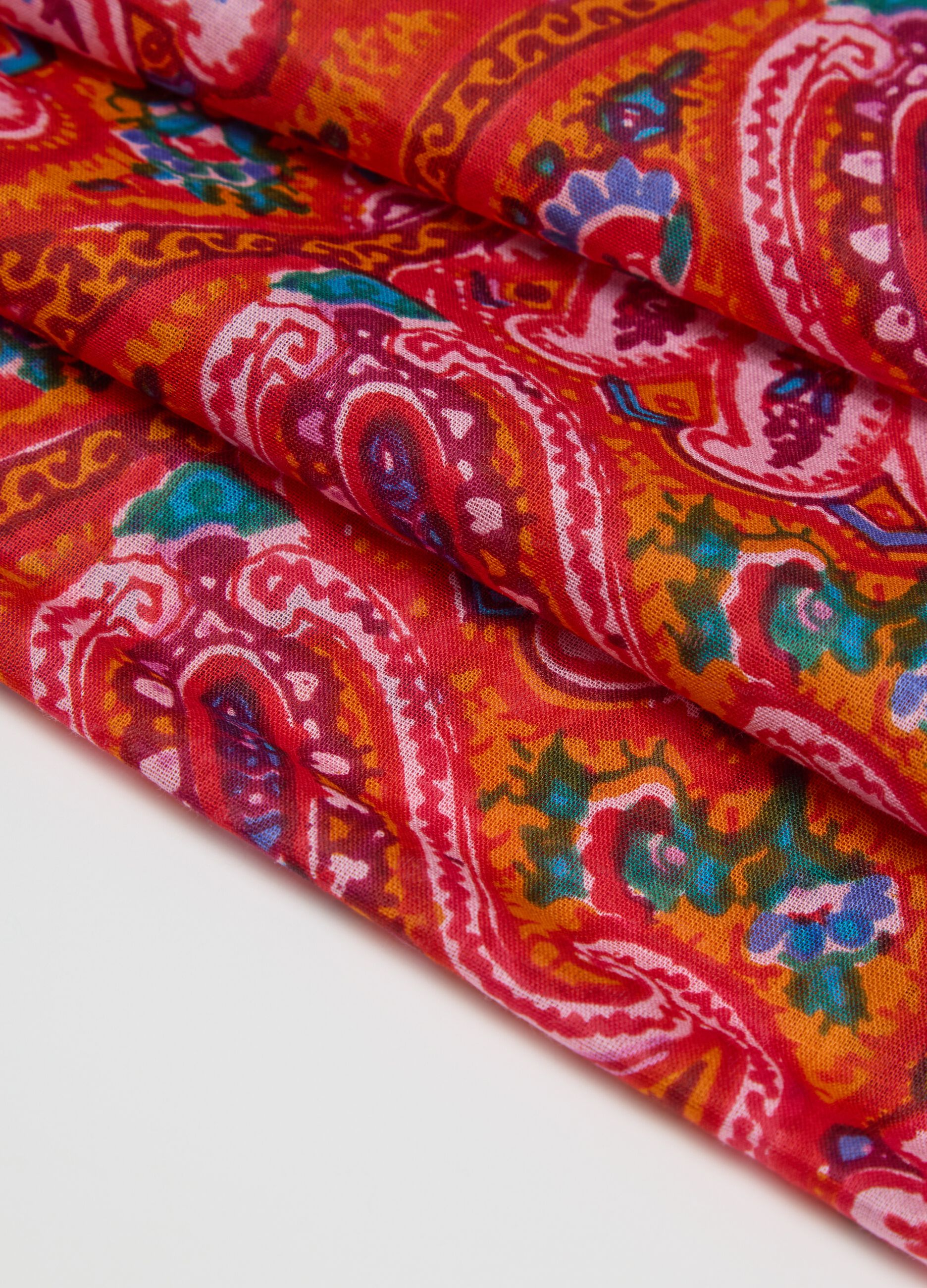 Pink scarf with cashmere motif