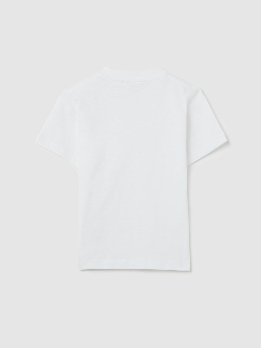White T-shirt in organic cotton with pocket_1