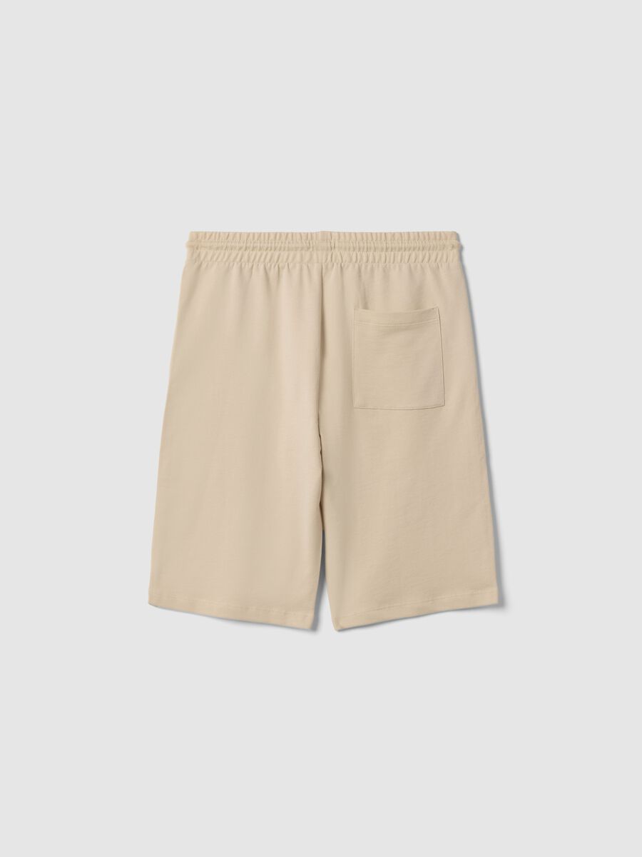 Shorts in puro cotone beige da ragazzo regular fit con stampa_1
