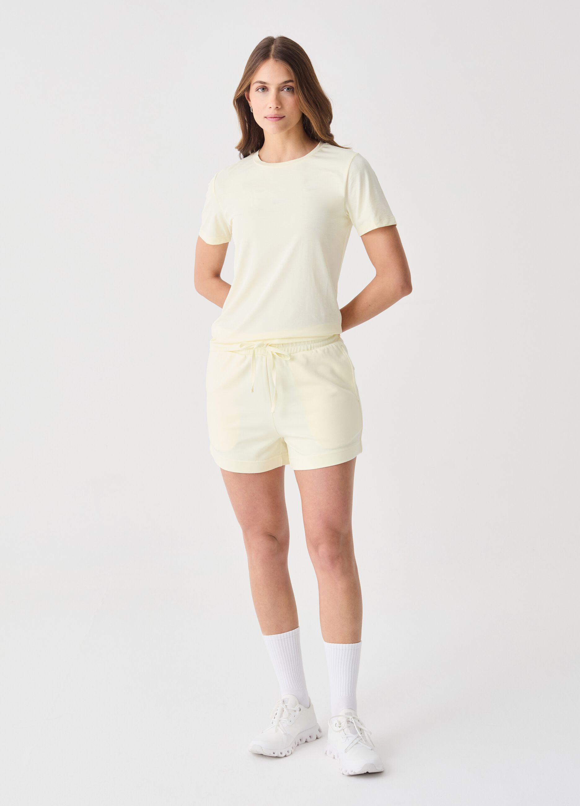 ALTAVIA STUDIO T-shirt in technical fabric