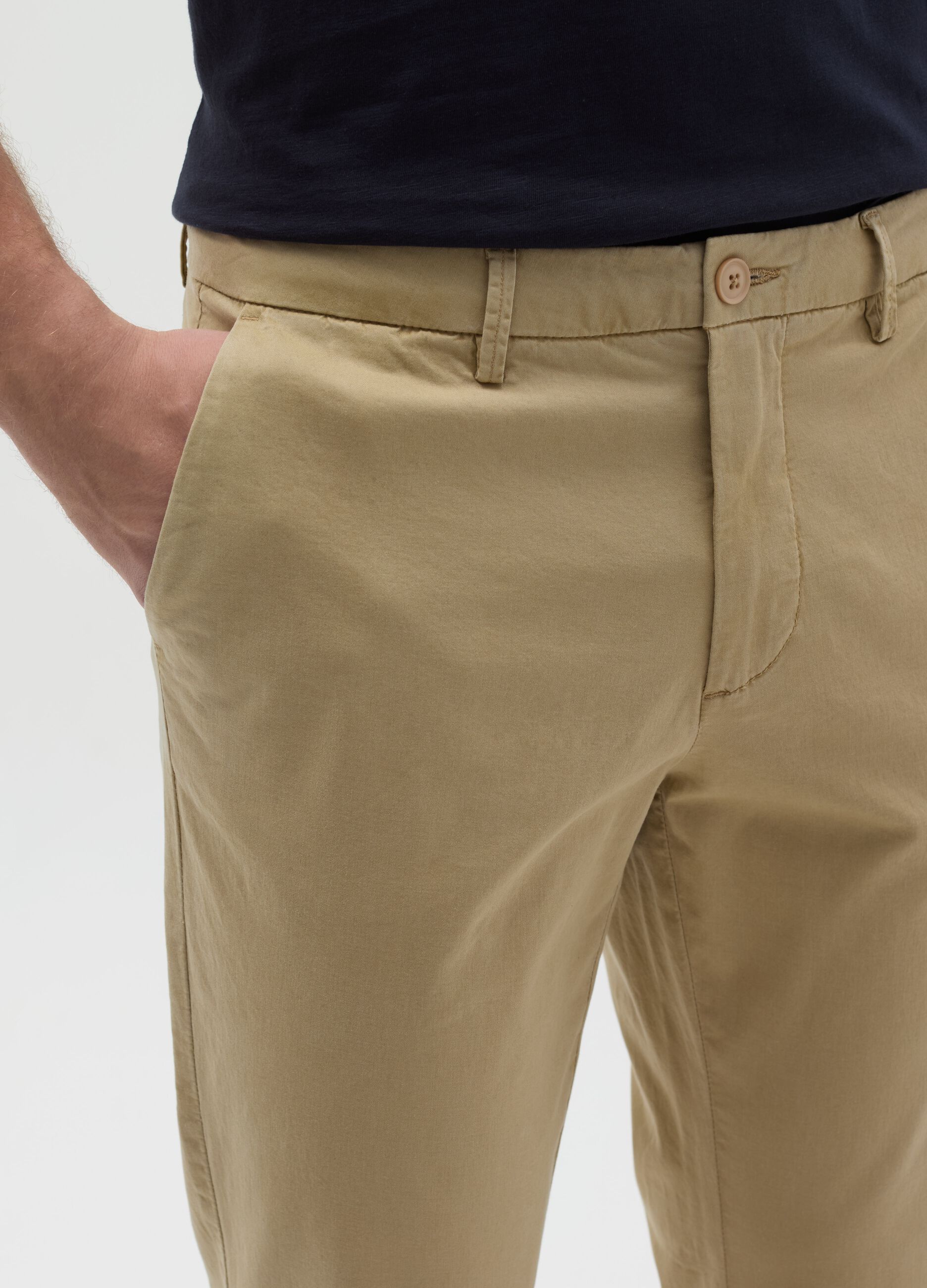 Pantalone chino slim fit in cotone stretch