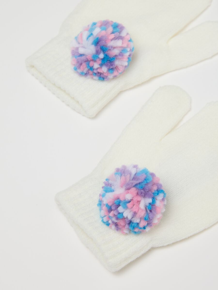 Multicoloured girl's hat with pom poms_1
