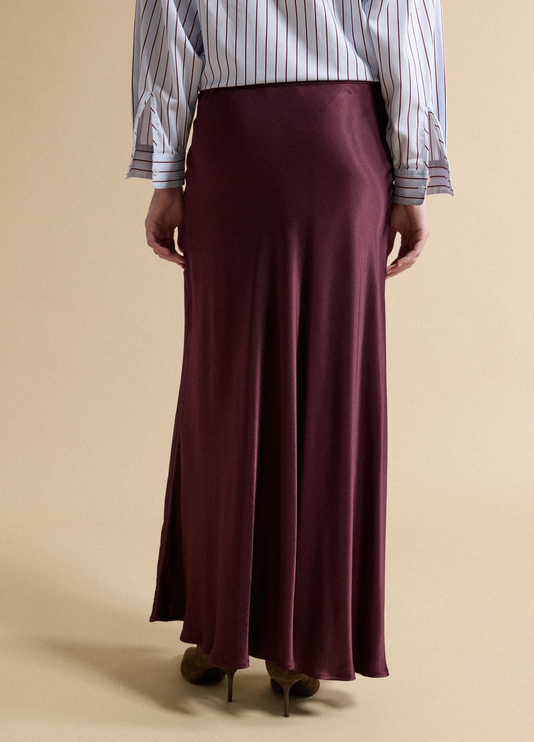 Long red skirt in pure viscose