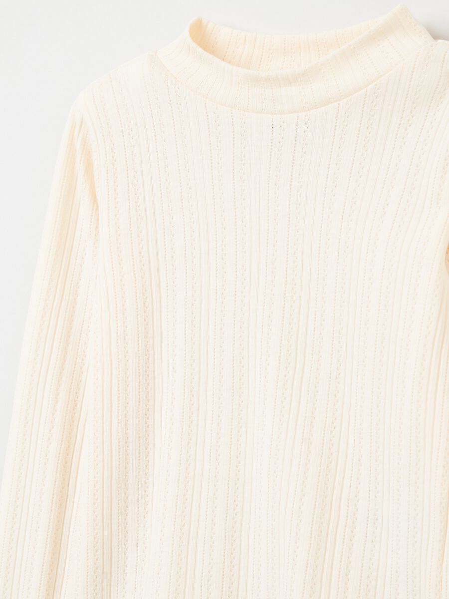 T-shirt in pointelle a collo alto_2