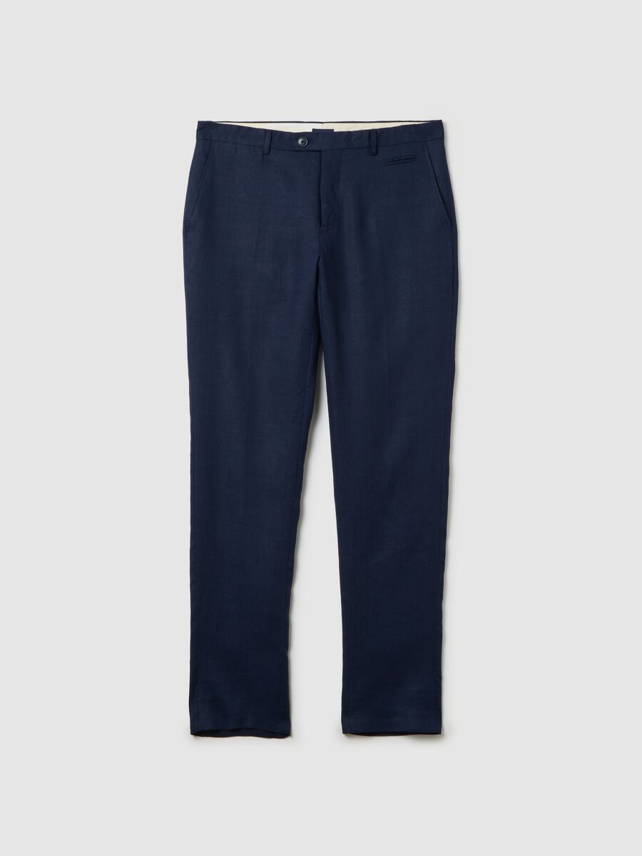 Contemporary slim-fit trousers in linen_4