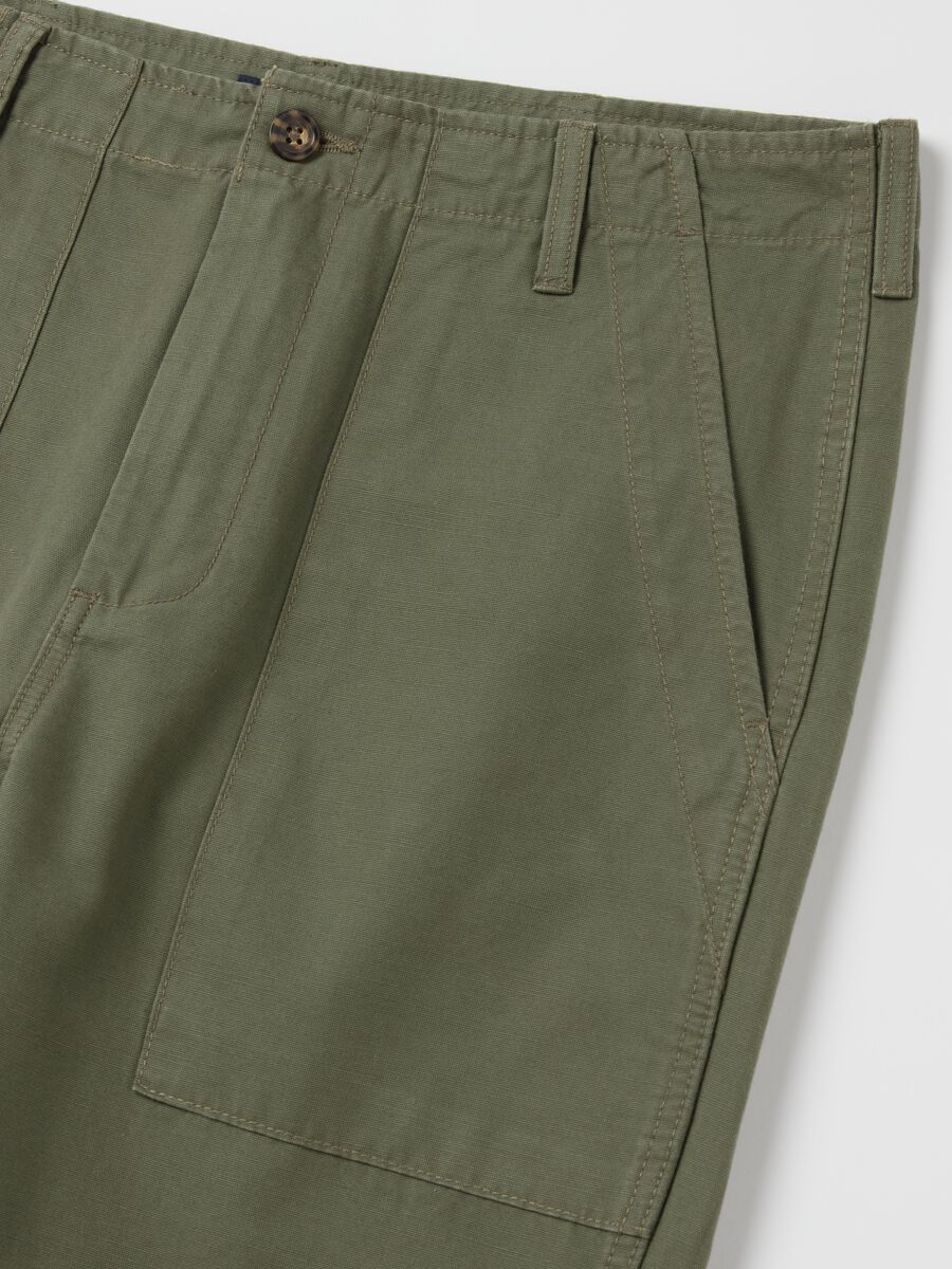 Chino trousers in cotton and linen_5