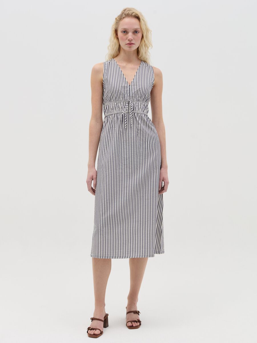 Striped midi dress with V neck_0