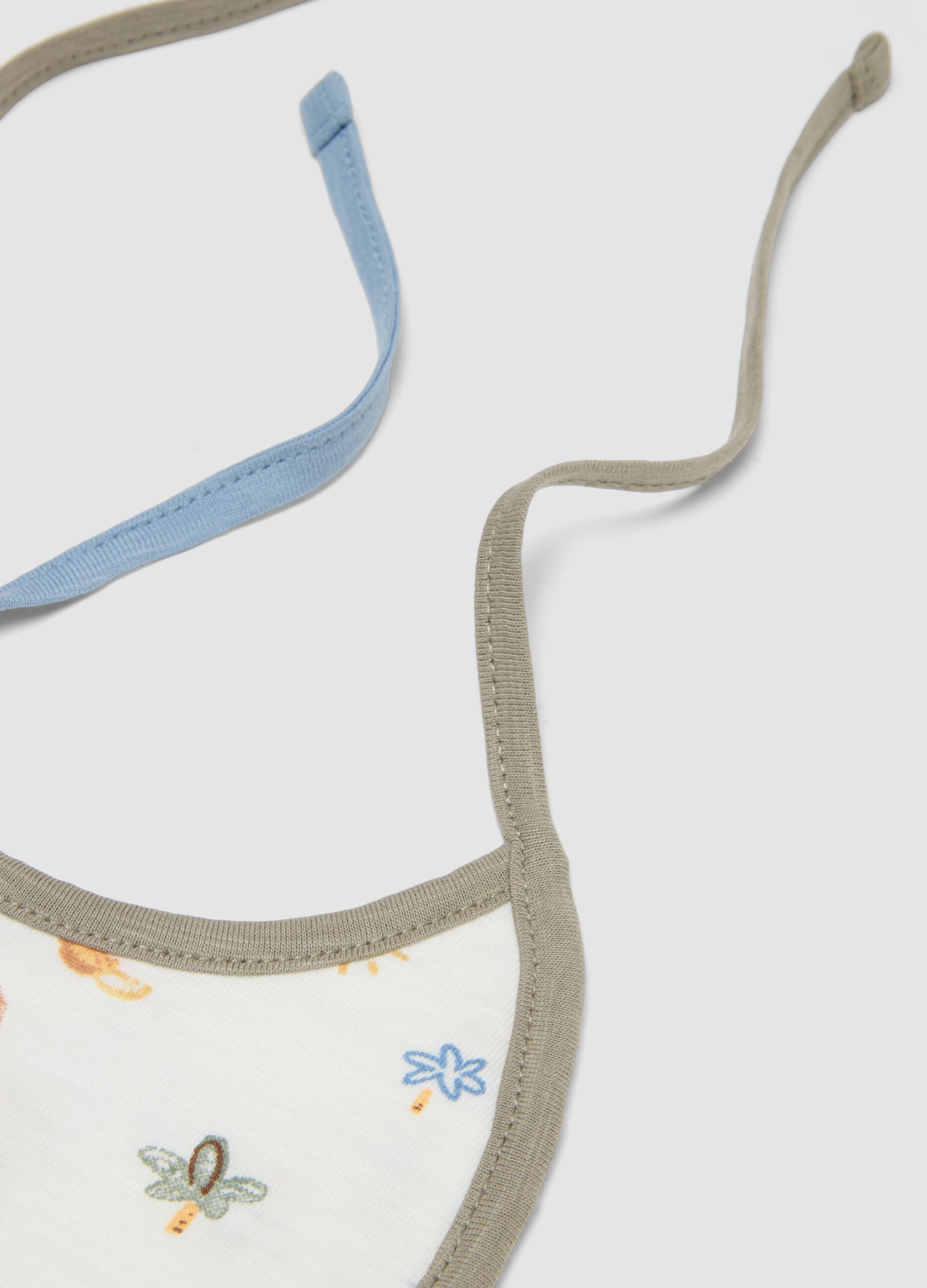 Two-pack of light blue organic cotton bibs