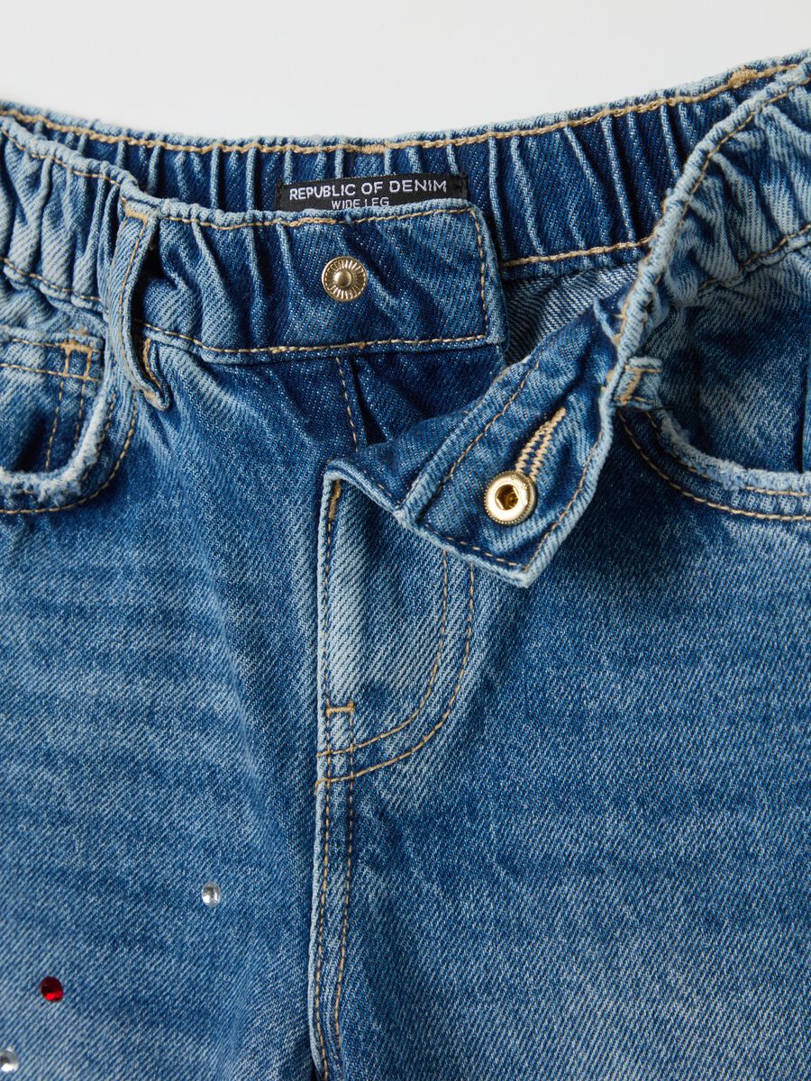 Wide-leg jeans with diamantés_2