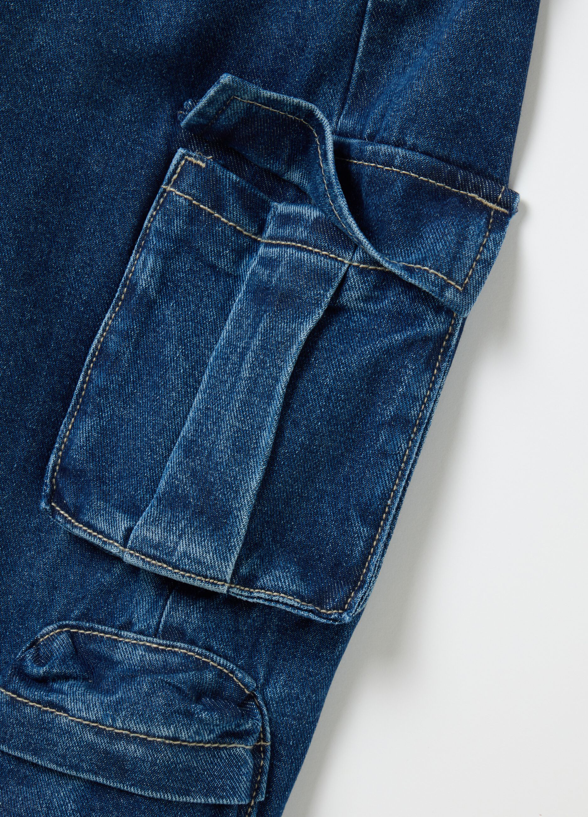Girl's jeans in pure cotton denim regular fit