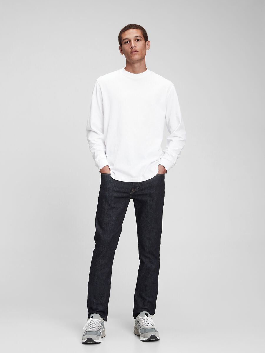 Slim-fit jeans with five pockets_0