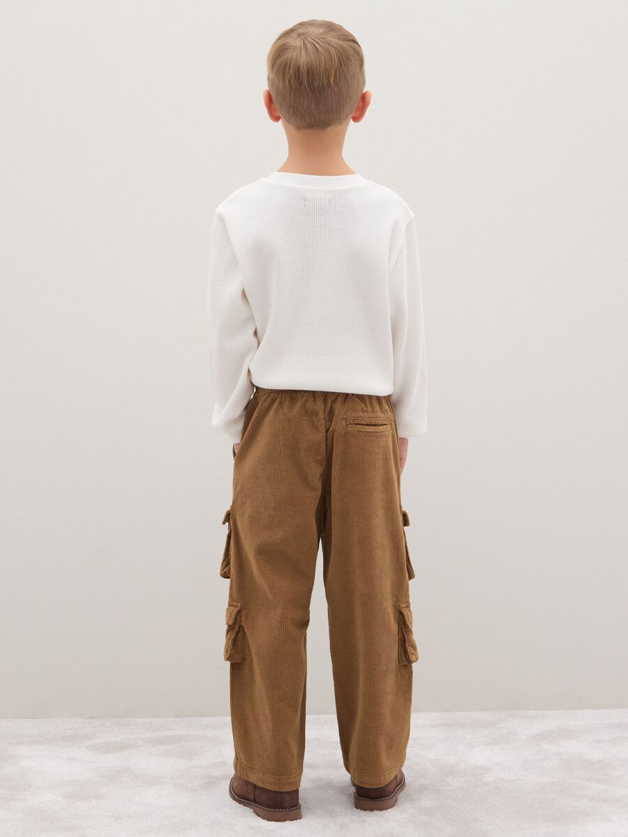 Children's brown stretch cotton cargo trousers_1