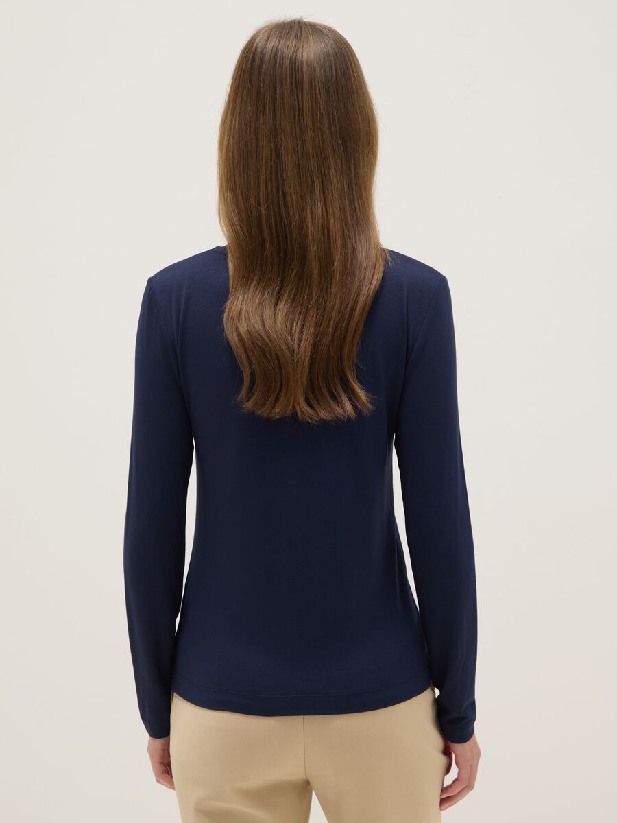 Blue stretchy viscose regular fit t-shirt_2