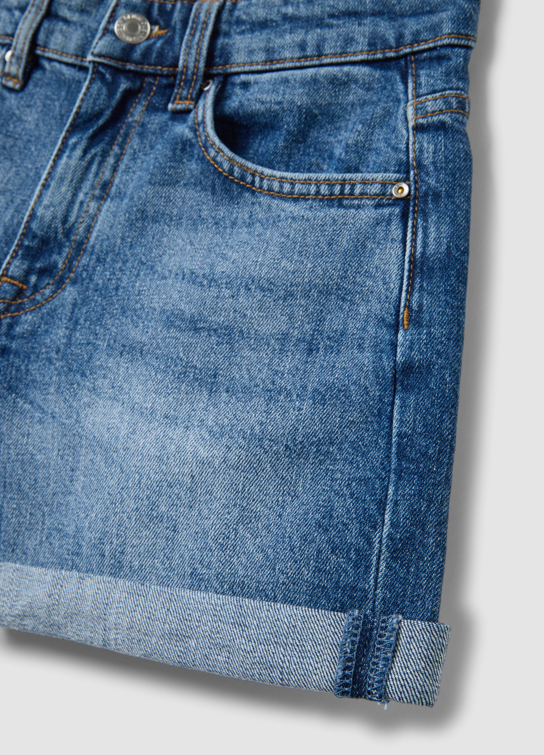 Blue stretch cotton denim shorts