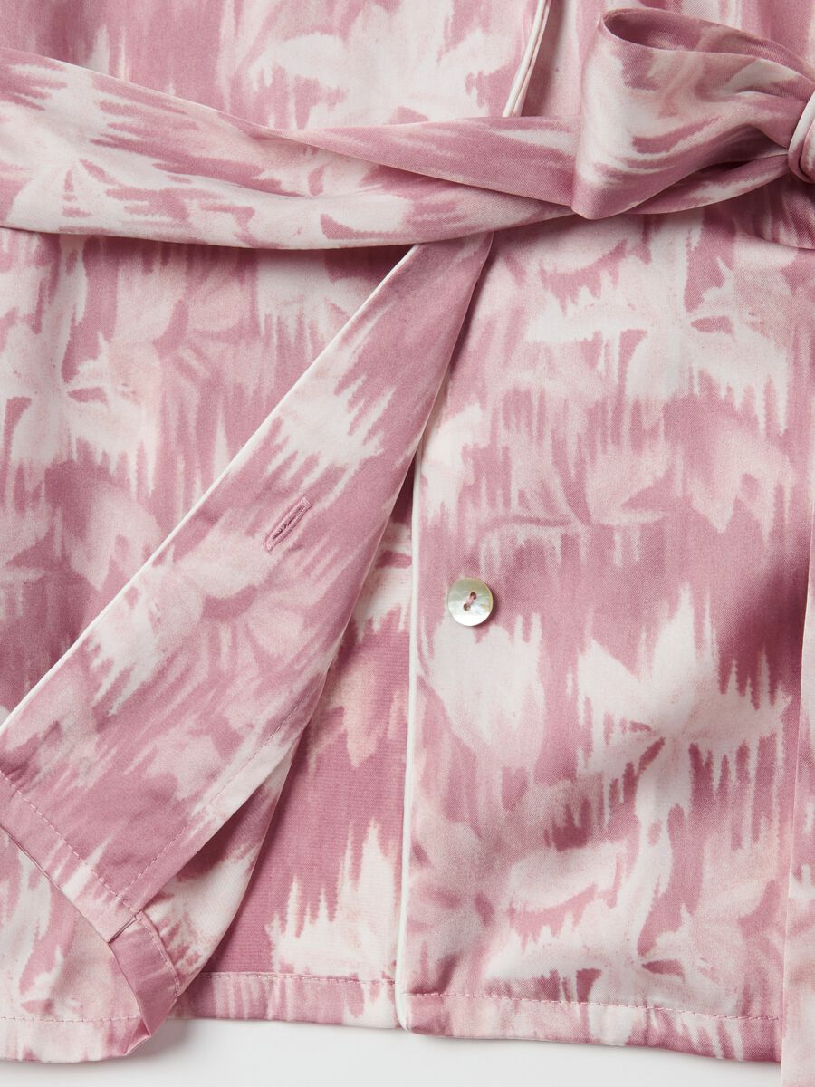 Pyjama top in pink and white satin with belt_5