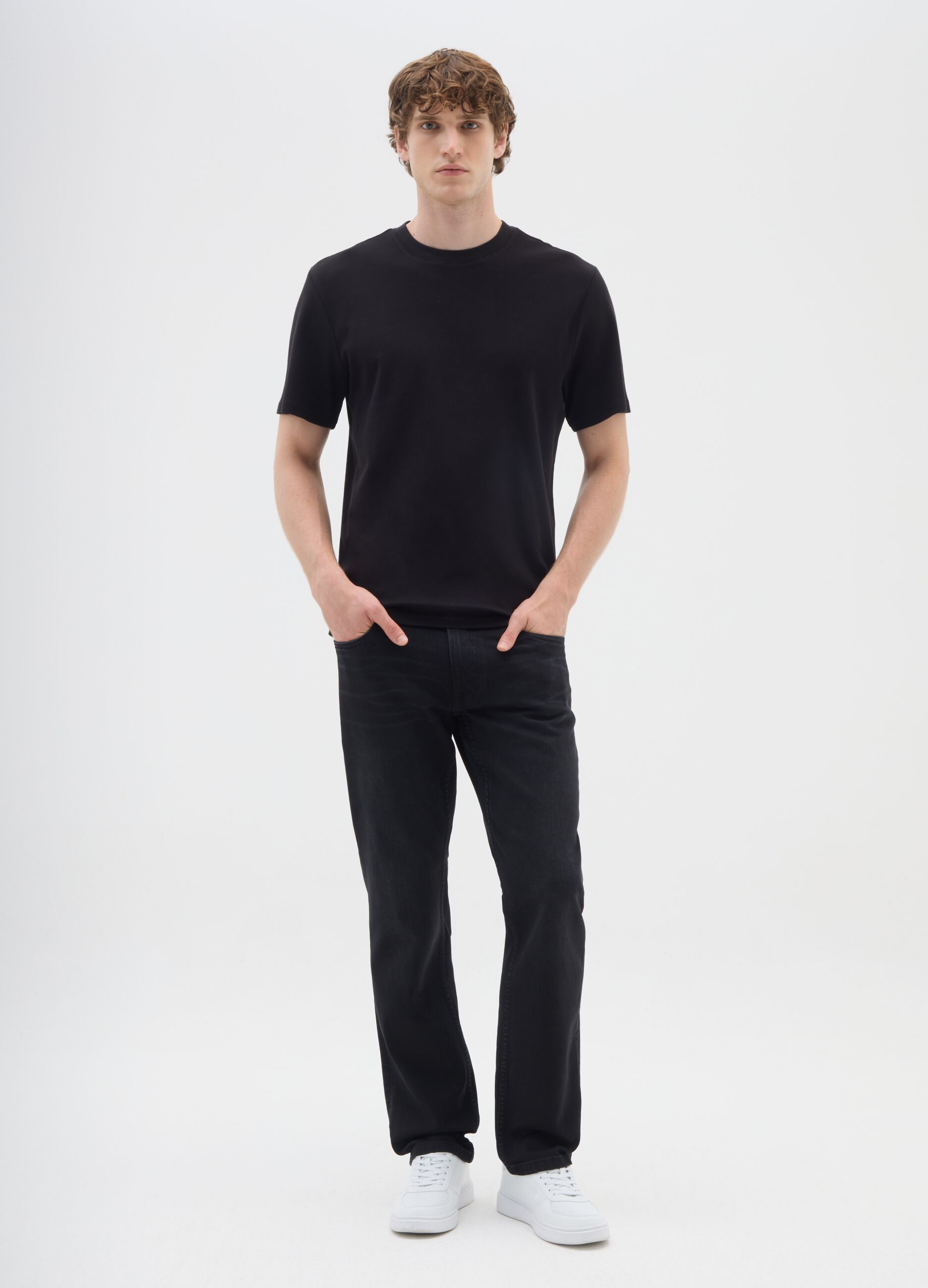Jeans da uomo in cotone elasticizzato nero comfort