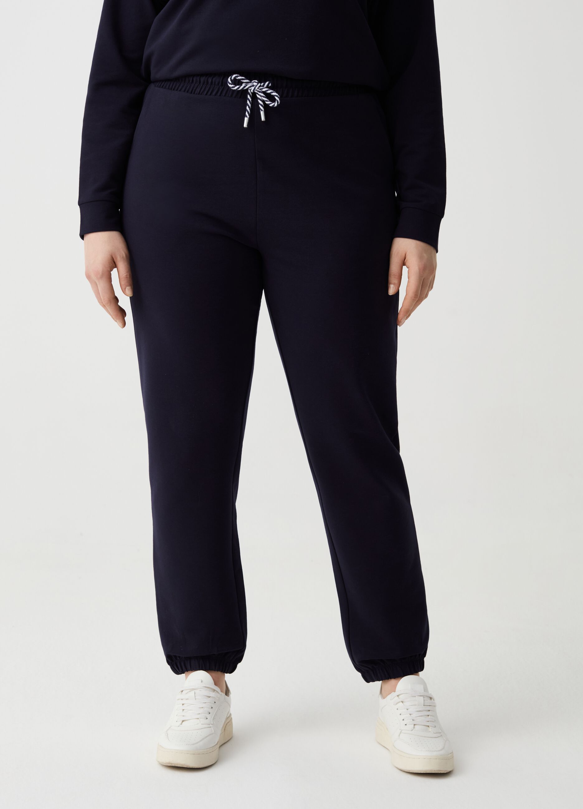 Curvy fleece joggers with drawstring