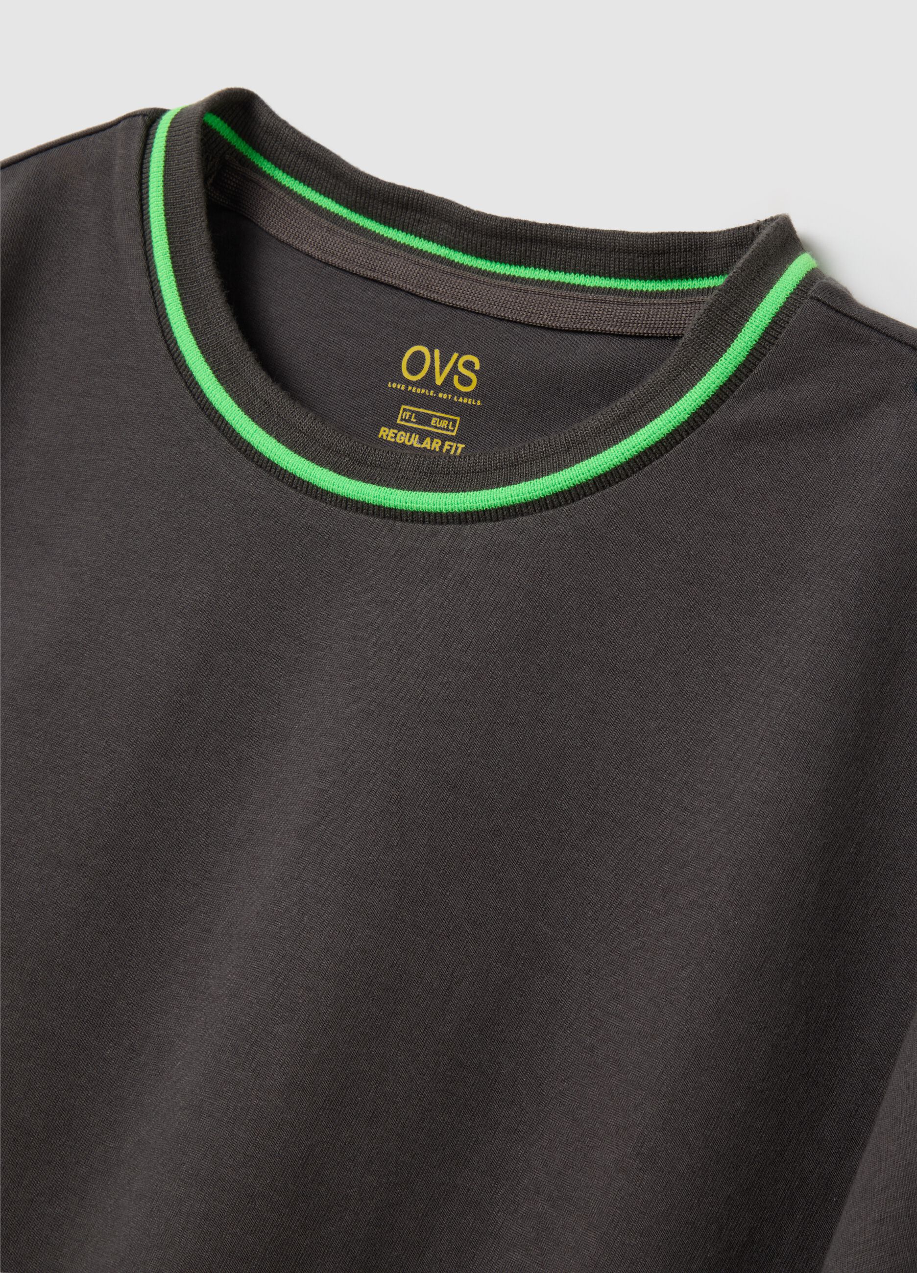 Men's grey regular fit pure cotton t-shirt