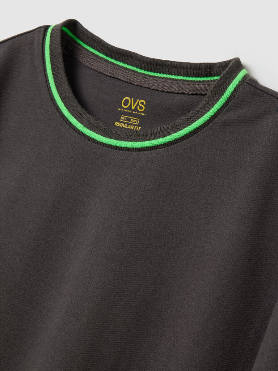 Men's grey regular fit pure cotton t-shirt_5