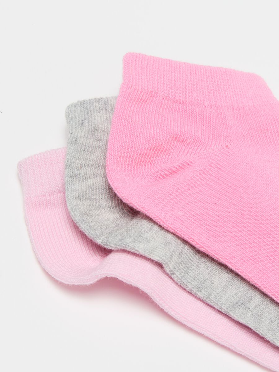 Five-pair pack stretch shoe liners_1