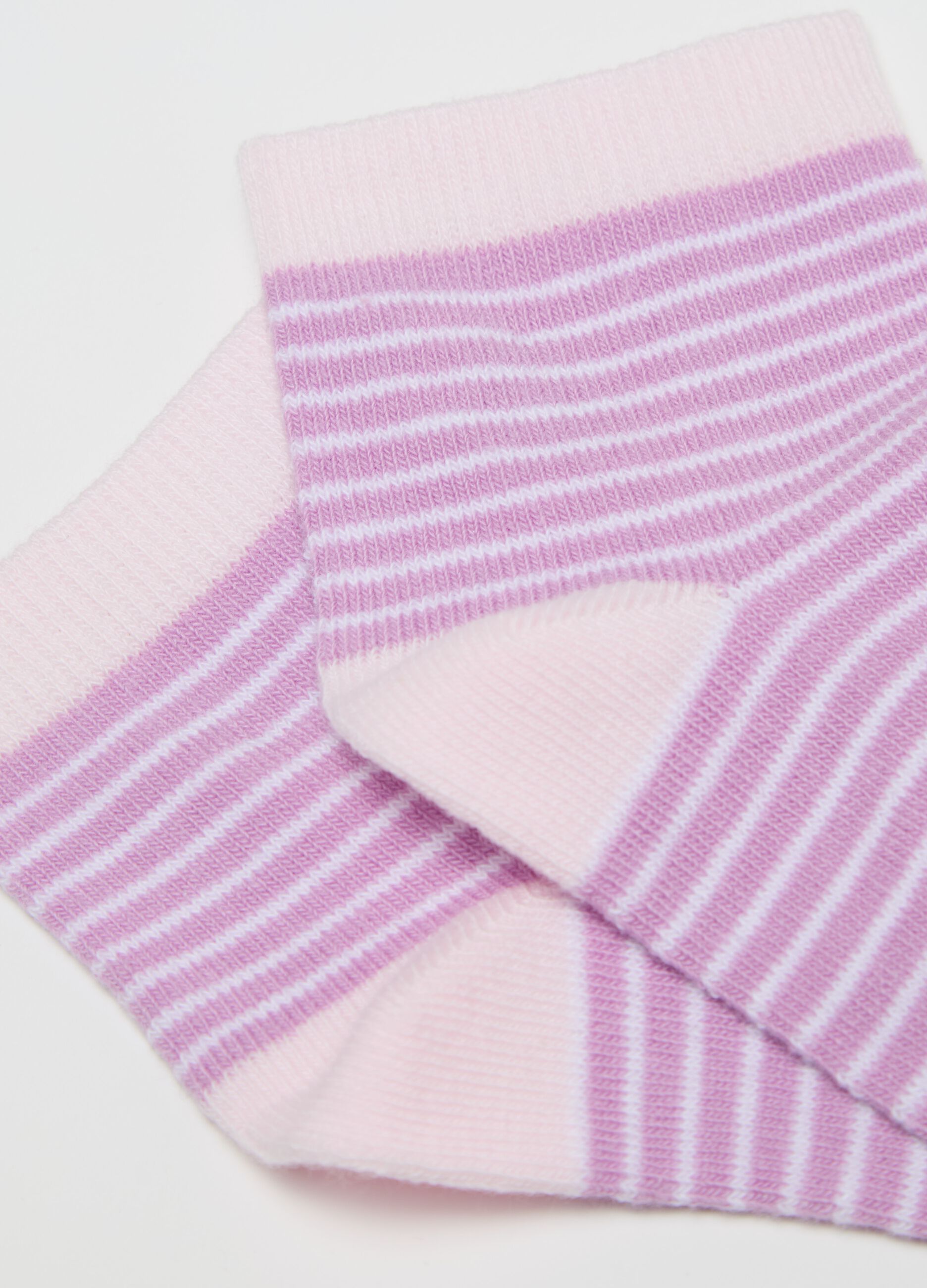 Five-pair pack stretch socks with hearts design