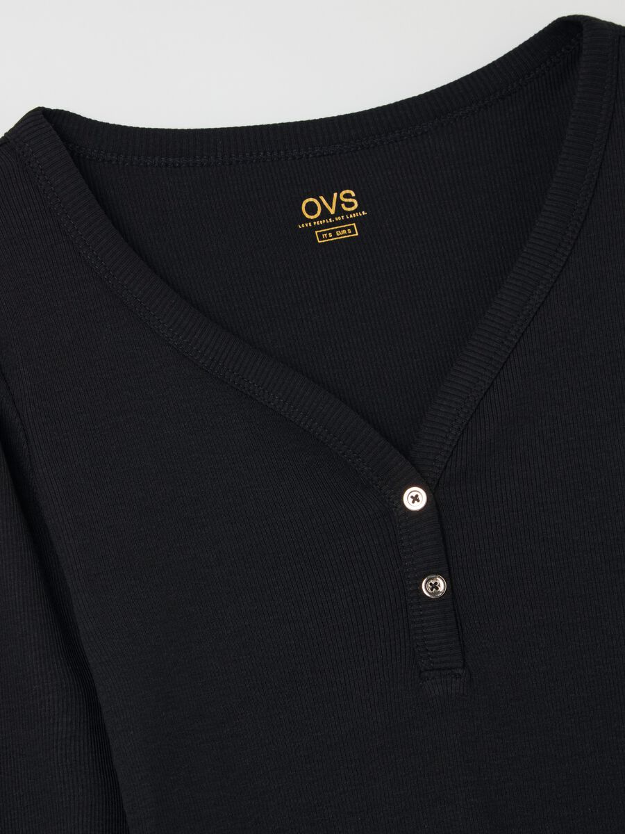 Ribbed t-shirt with granddad collar_5