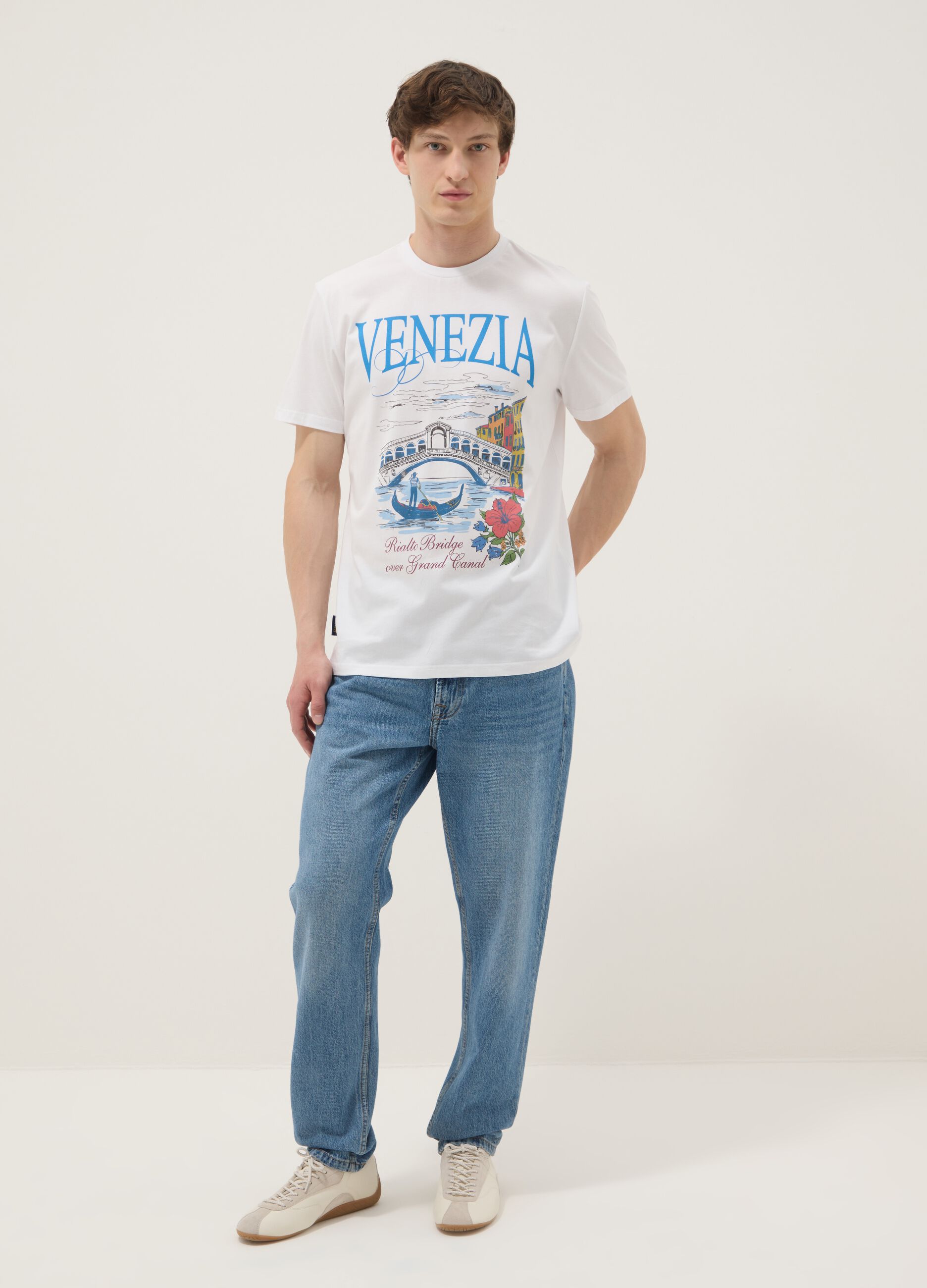 White 100% cotton T-shirt with graphic print, regular fit