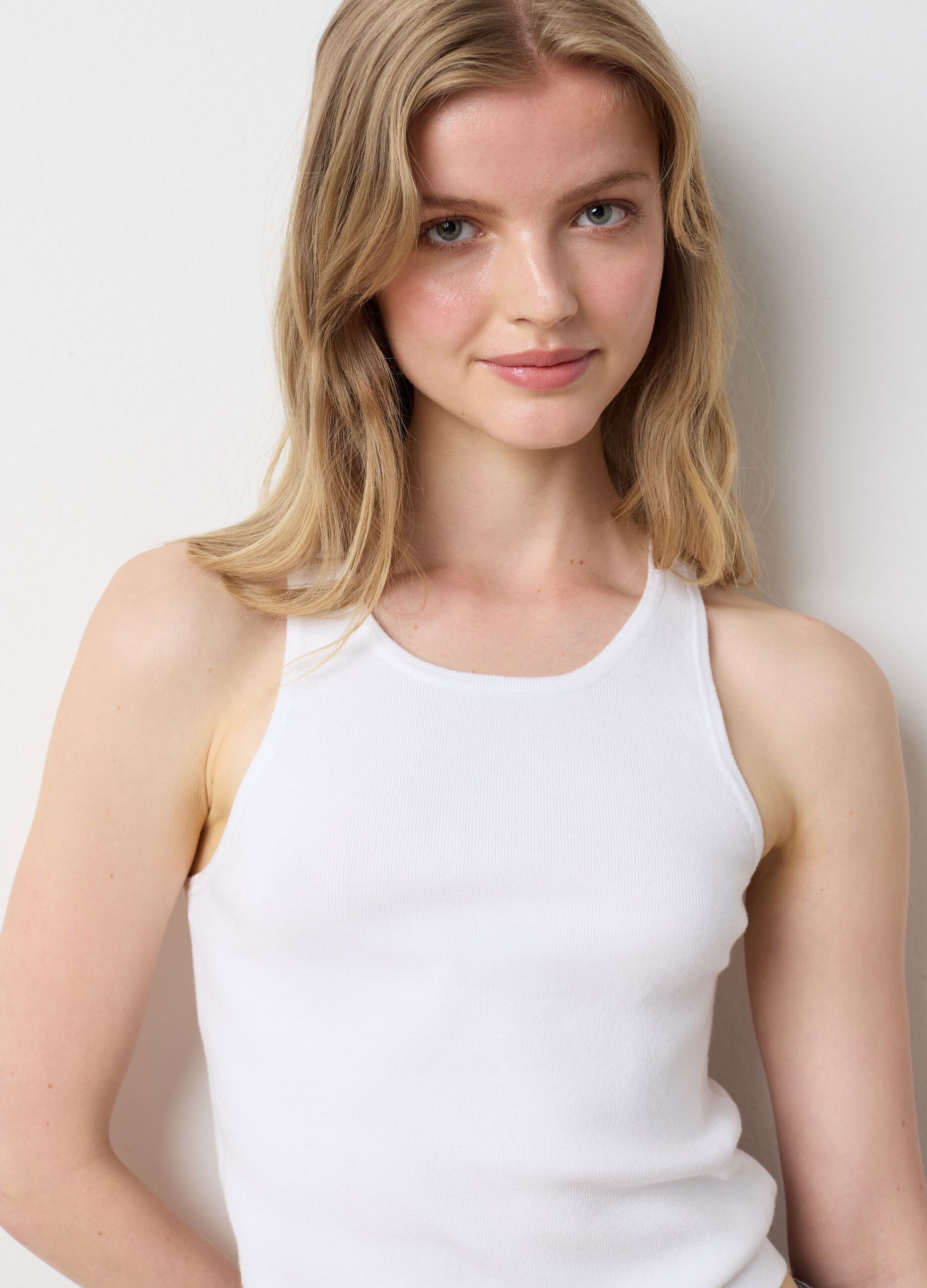 Women's white viscose blend fitted tank top
