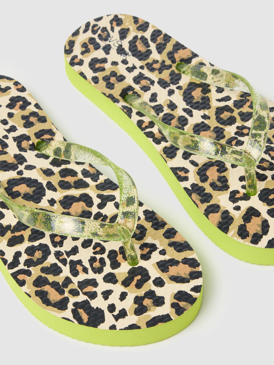 Girls' multicolour flip-flops with green sole_1