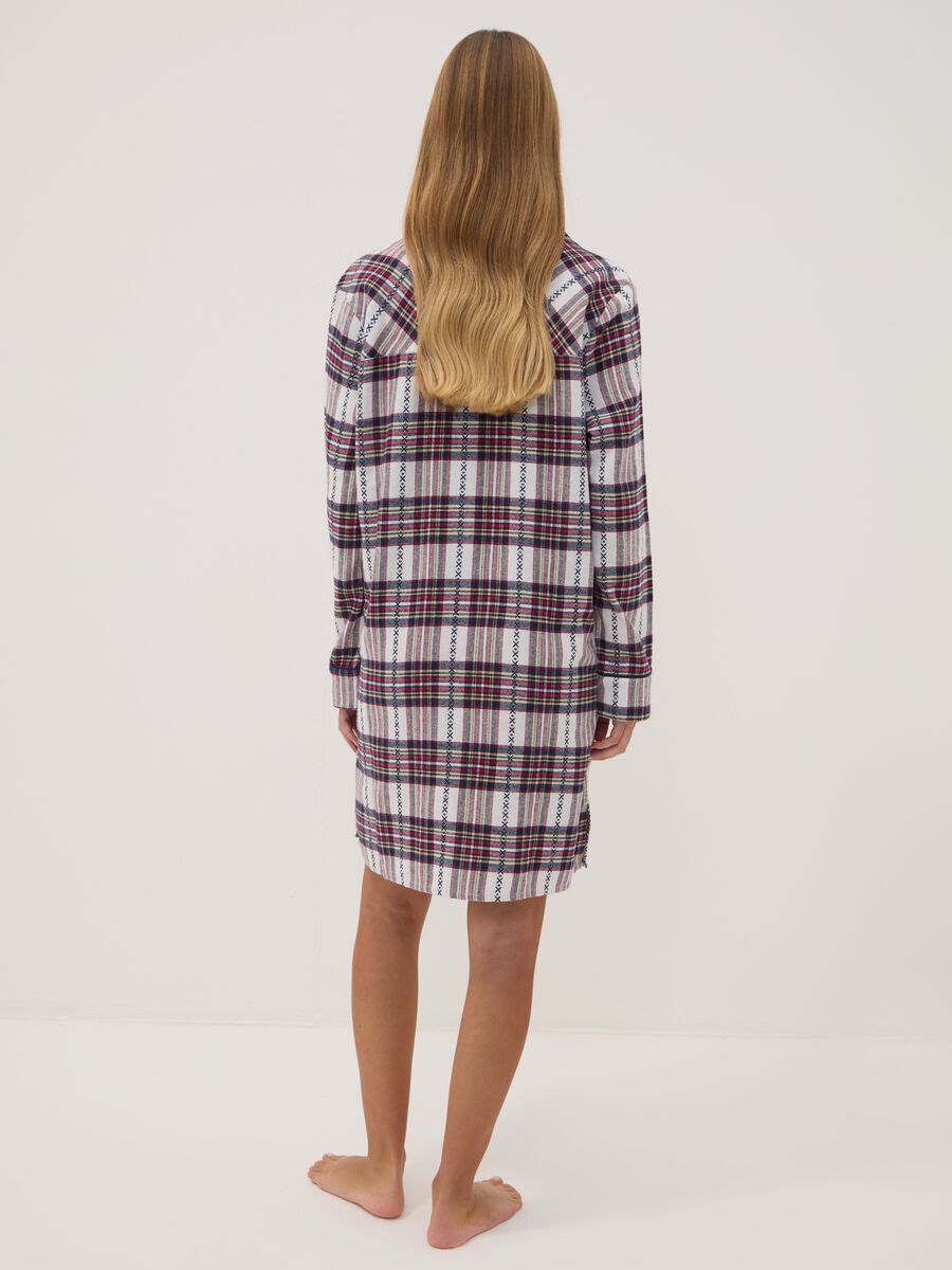Camicia da notte nera a quadri in puro cotone scollo a V_2