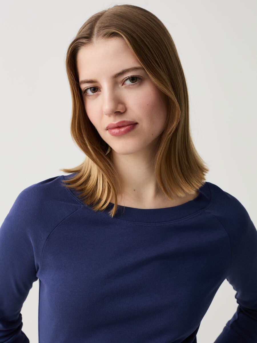 T-shirt with three-quarter sleeves and splits_1