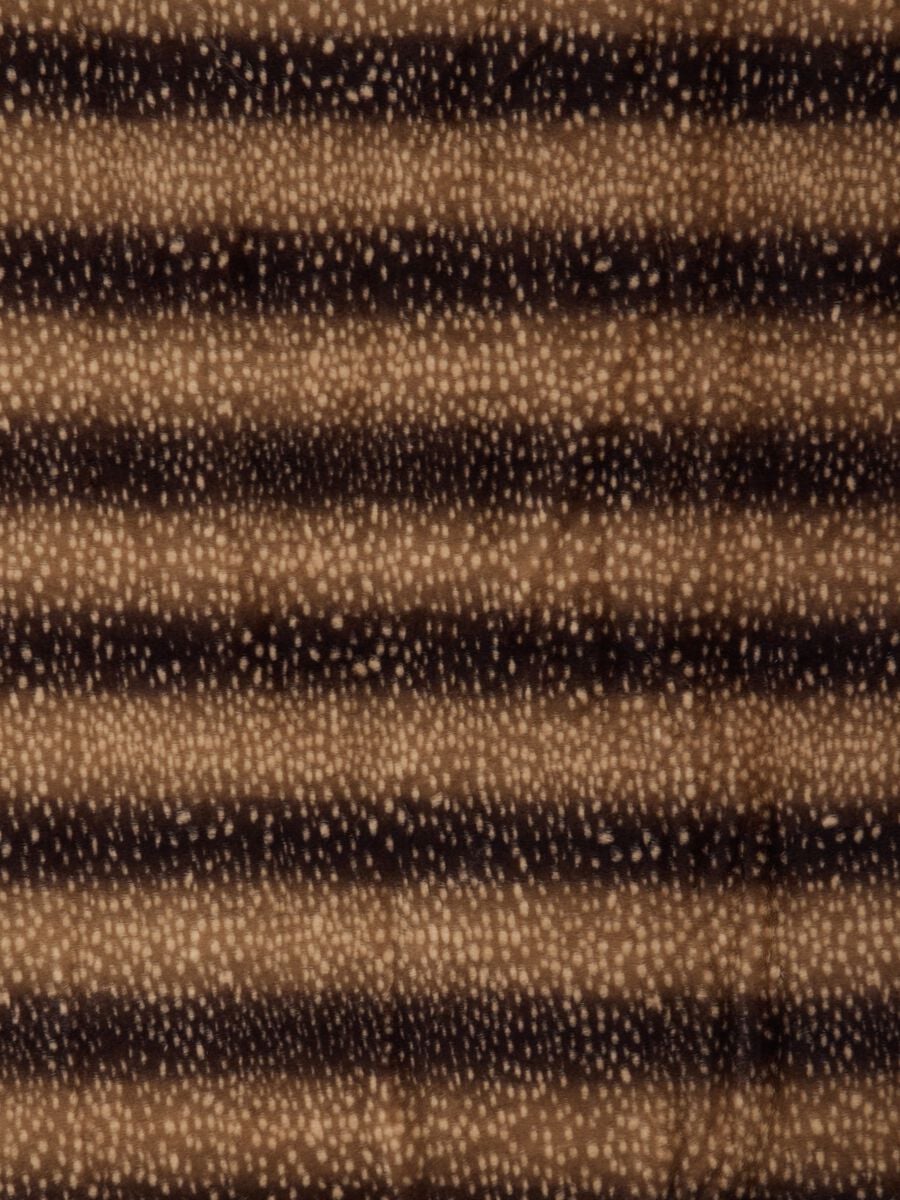 Coperta marrone con fantasia maculata_2