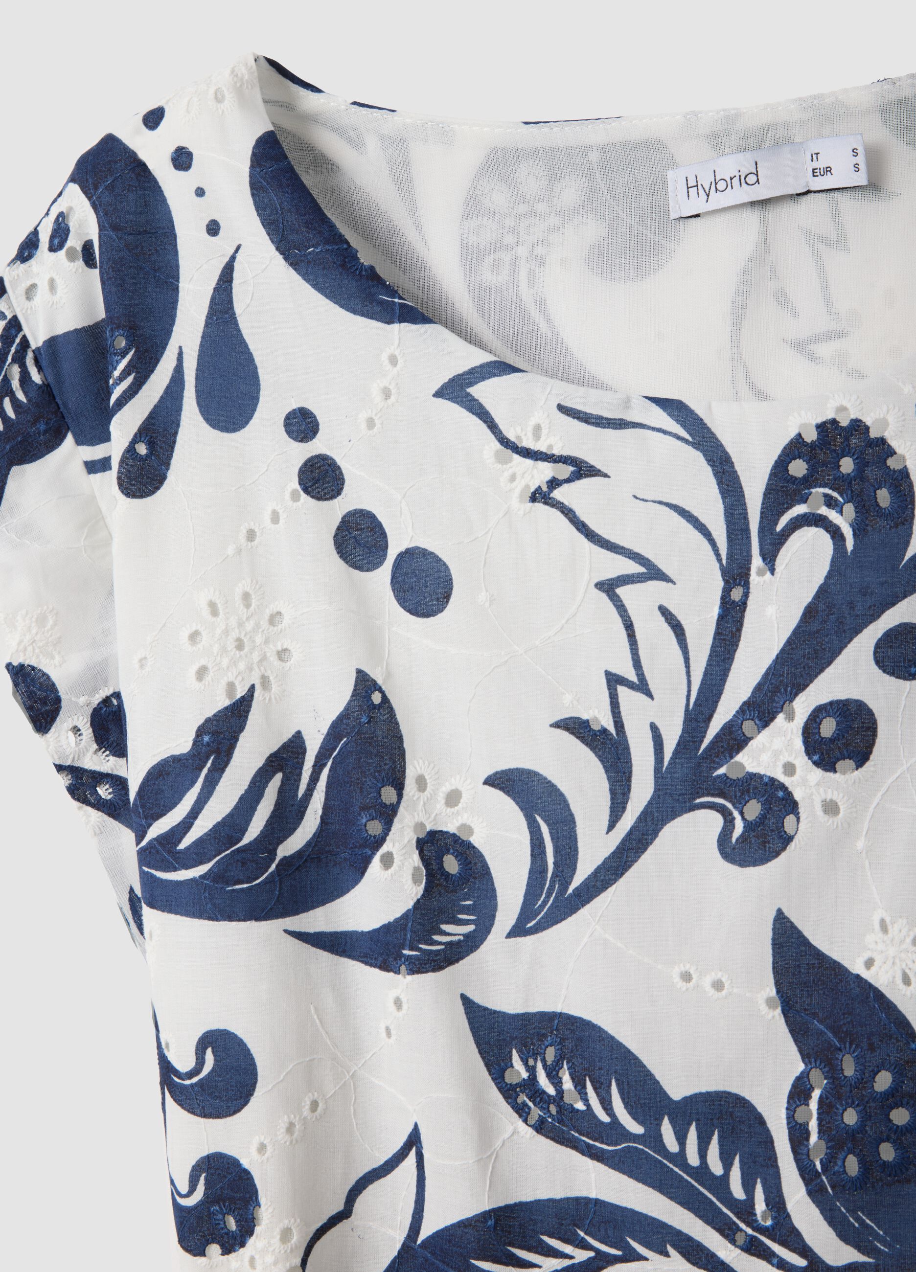 Blue and white pure cotton dress with all-over print and rope belt