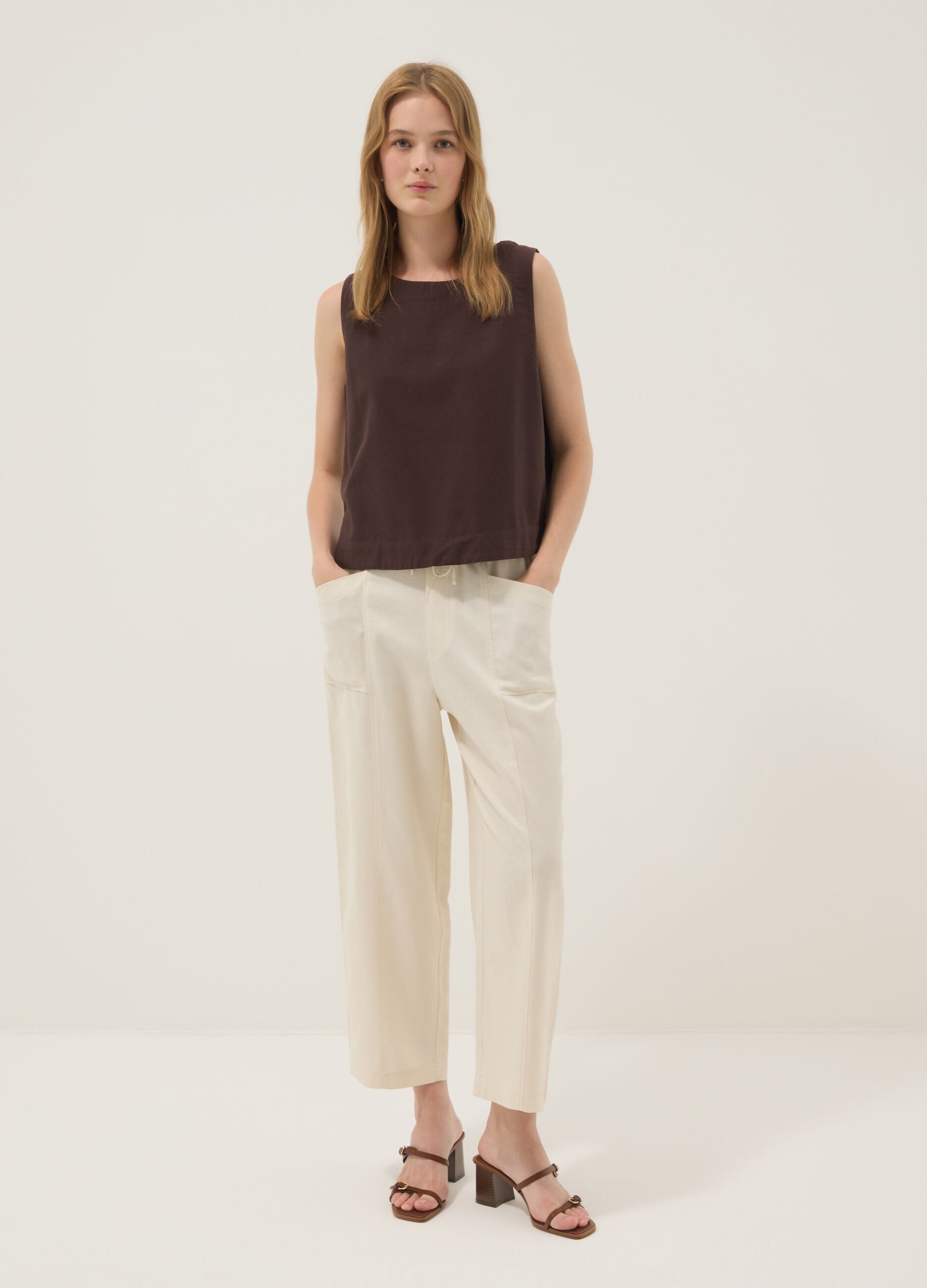 White viscose-linen blend trousers with drawstring, straight fit
