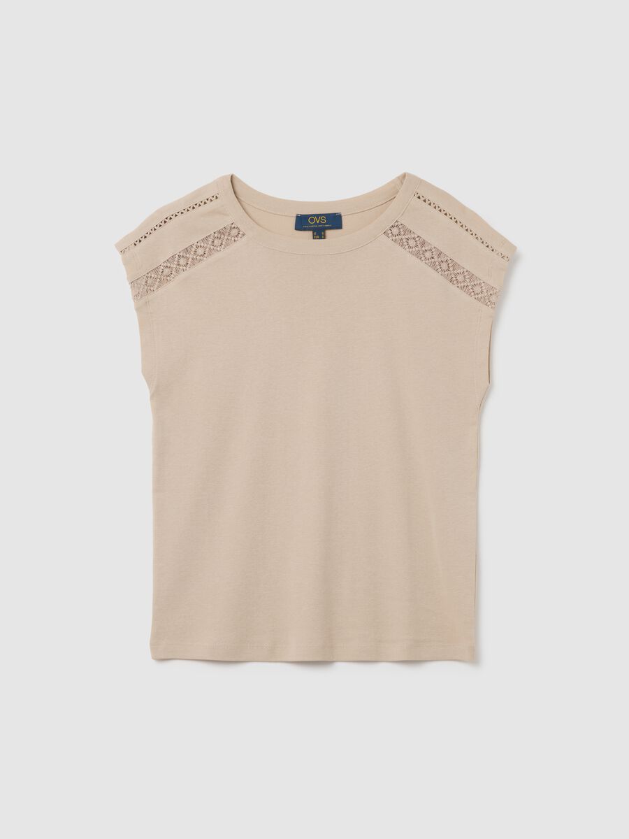 Women's beige pure cotton regular fit T-shirt with lace_0