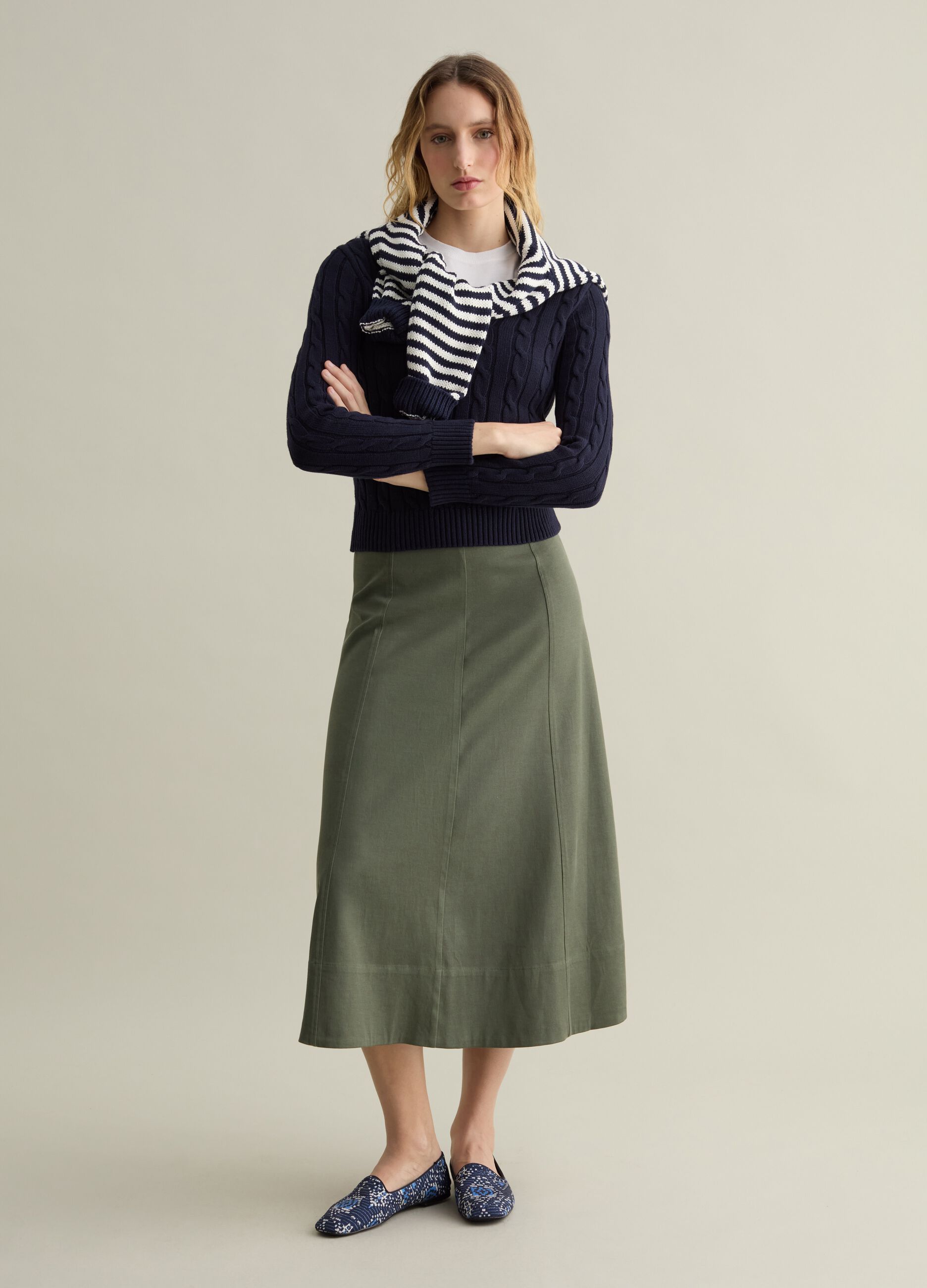 Pullover a trecce con scollo a V