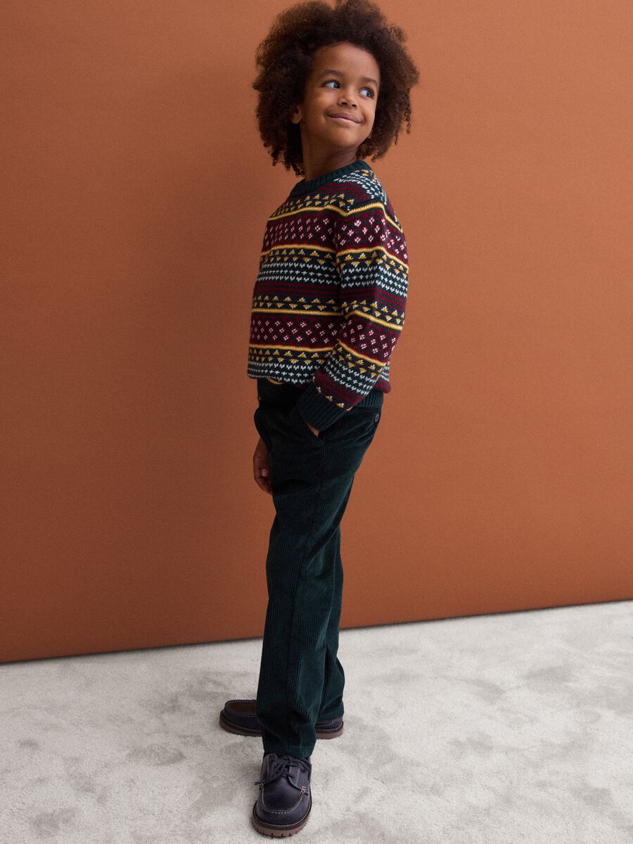 Pantaloni chino verdi in puro cotone regular fit a coste_1