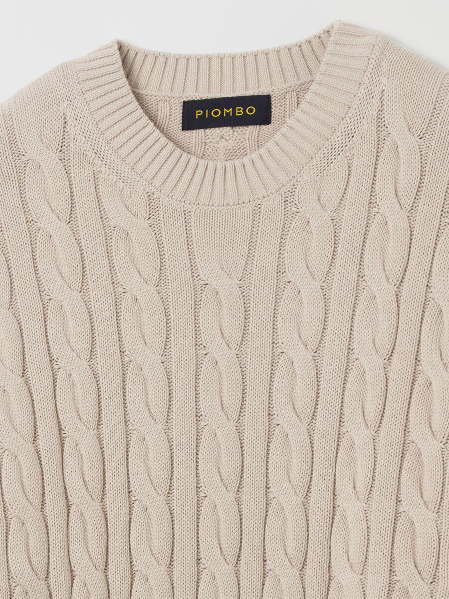 Pullover with cable-knit design_5