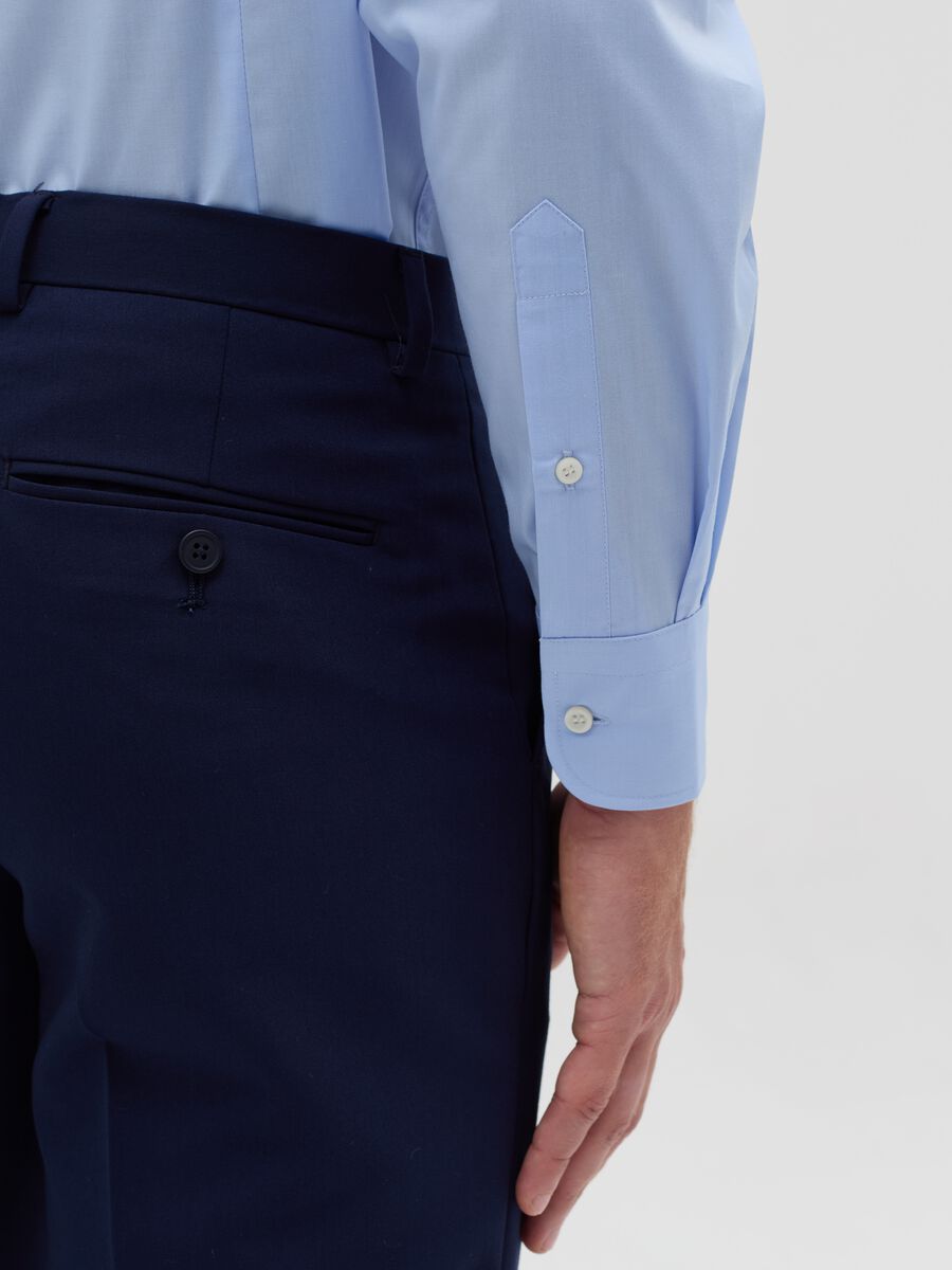 Solid colour slim fit shirt_3