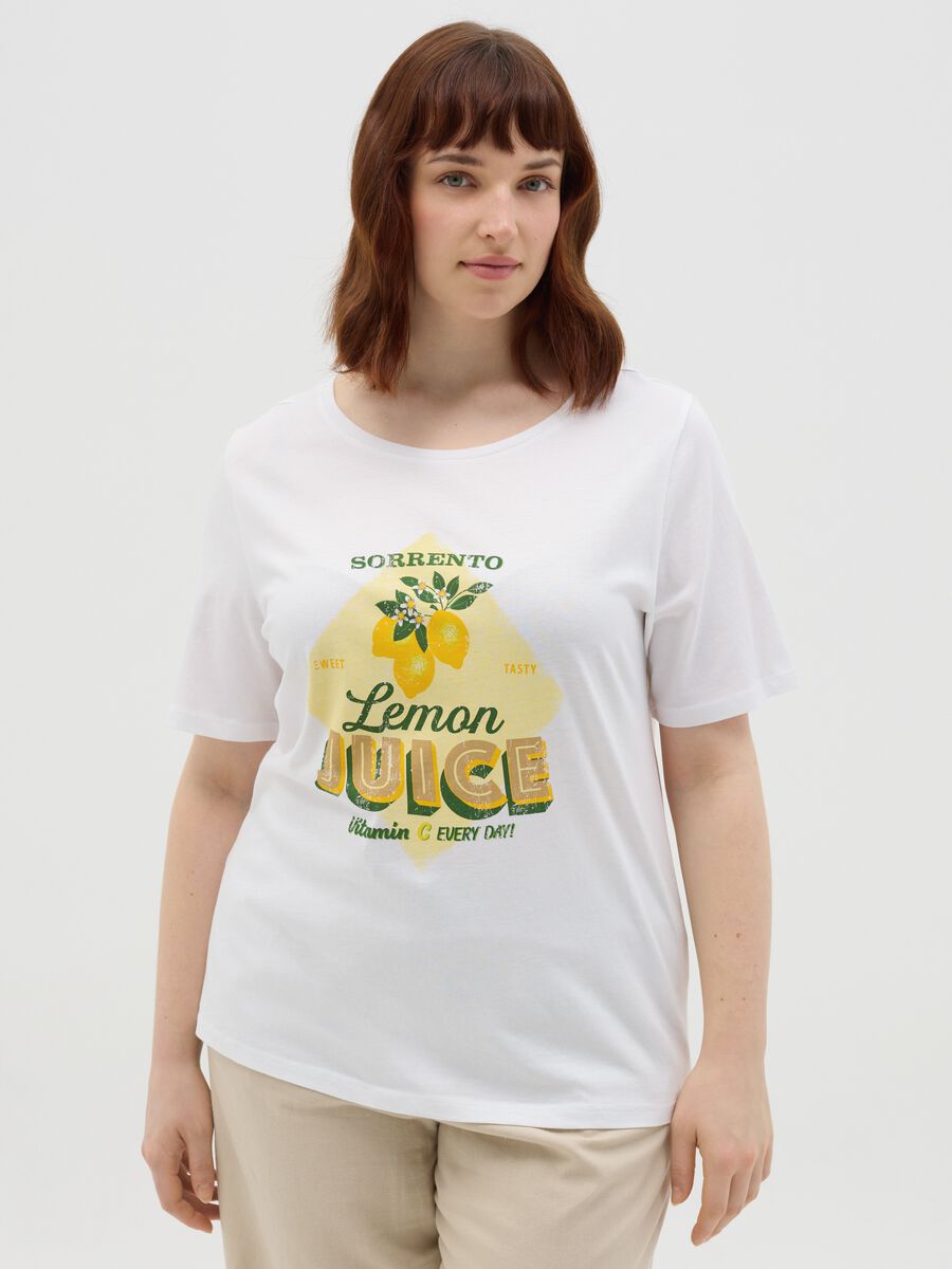 Curvy white T-shirt with "Sorrento Lemon Juice" print in cotton_0