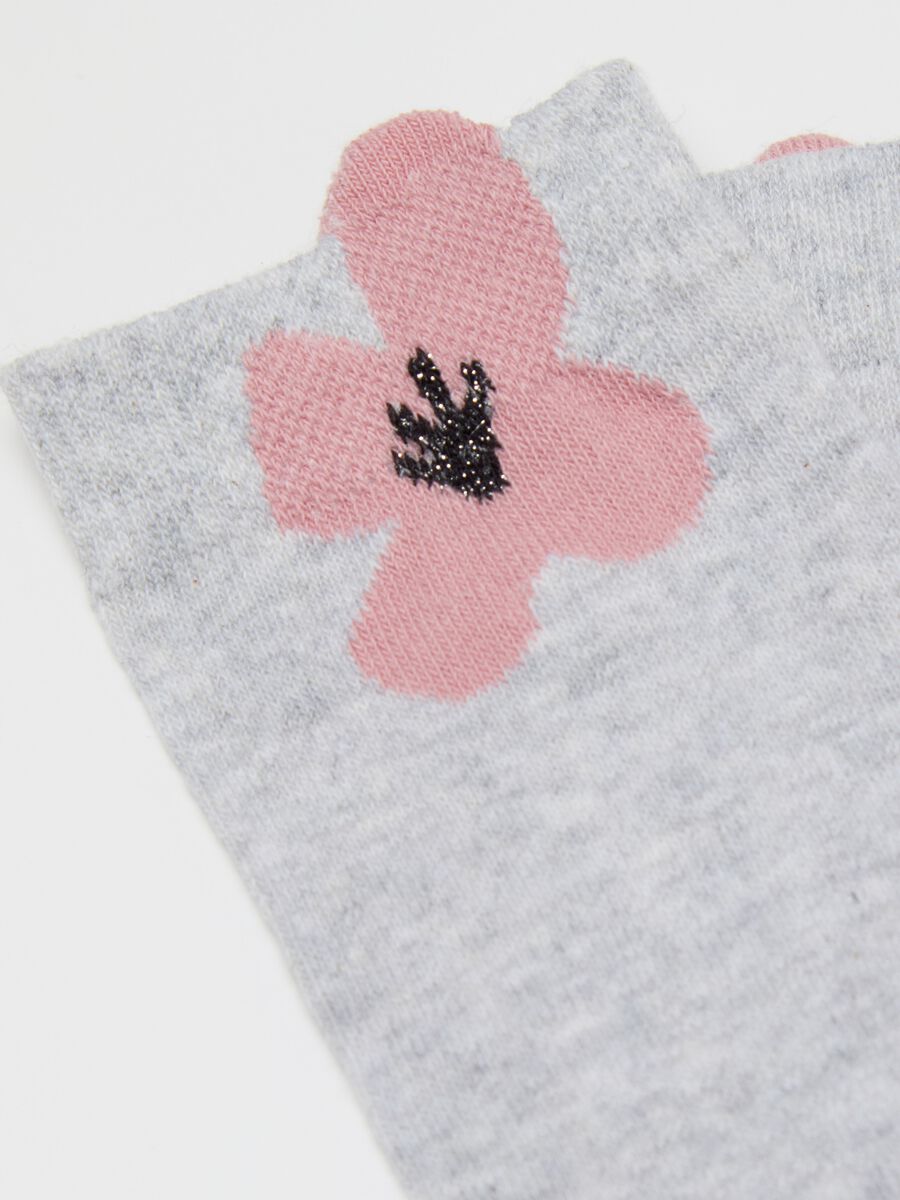 Two-pair pack short socks with flower_2