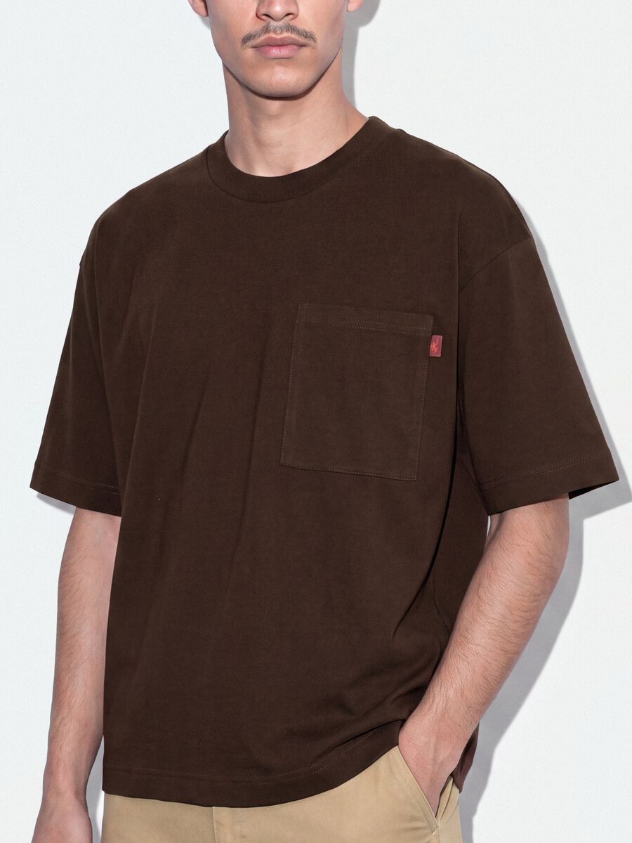 Brown pure cotton T-shirt with chest pocket, boxy fit_3