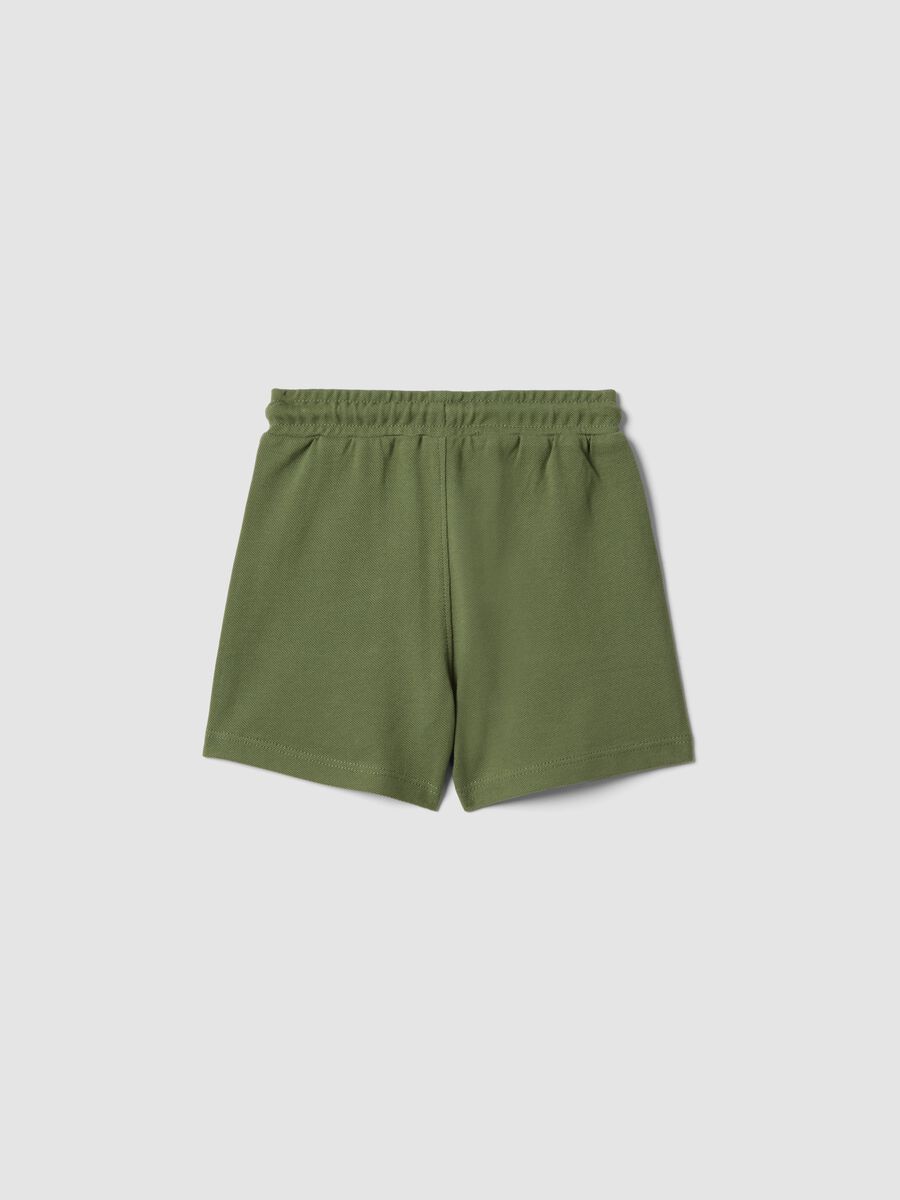 Boys' regular fit green organic cotton shorts_1