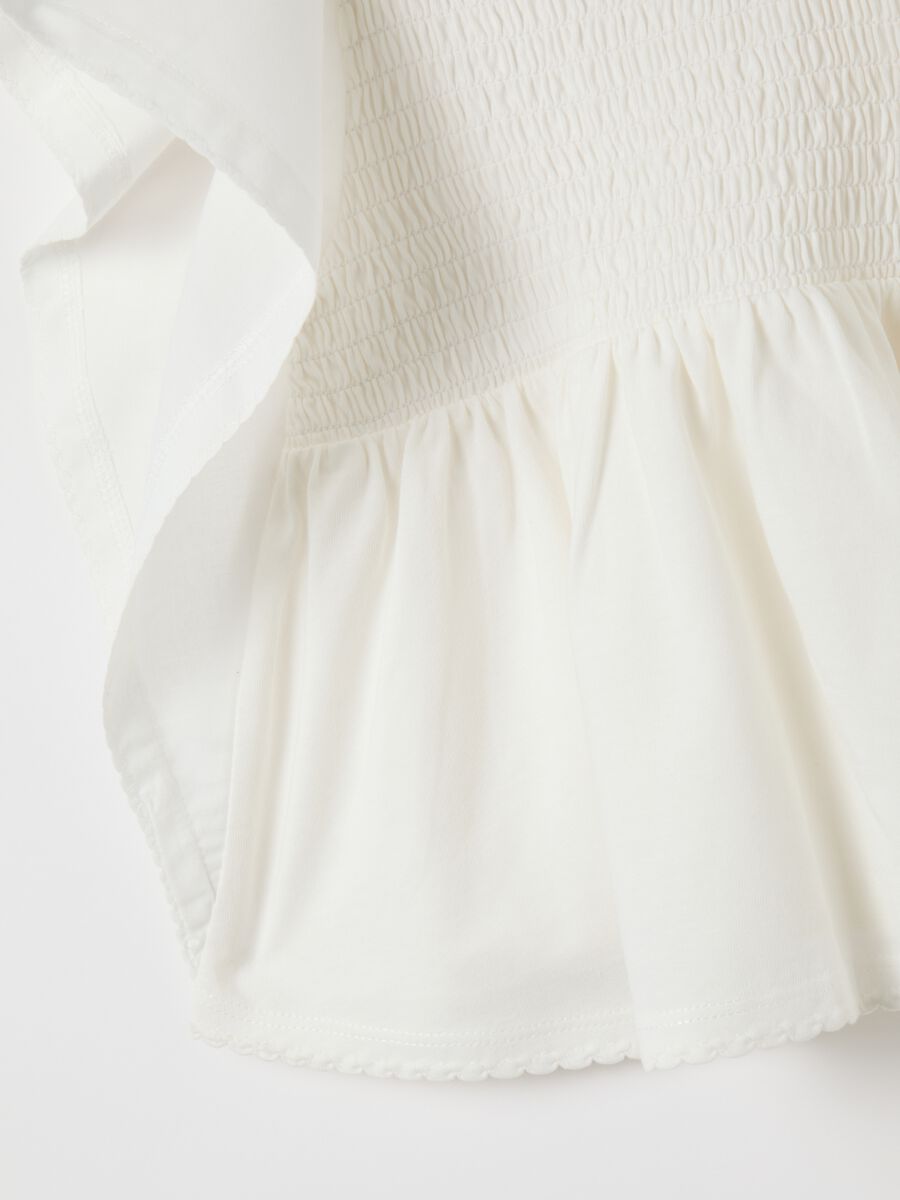 Girl's pure white cotton top with regular fit_3