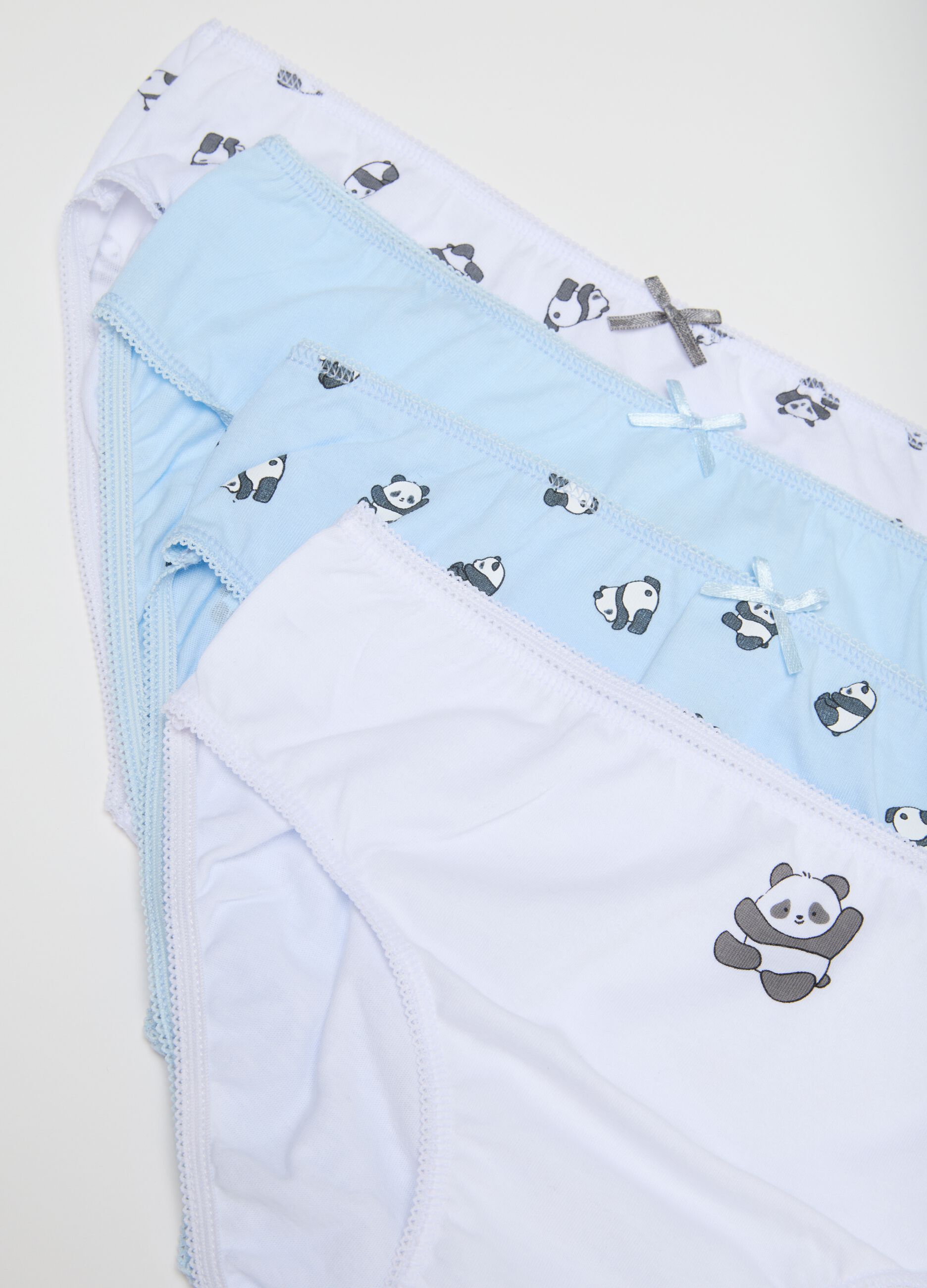 Girl's pure cotton multicolor regular fit multipack knickers
