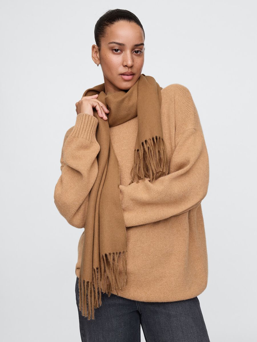 Scarf in wool and viscose blend with fringing_1