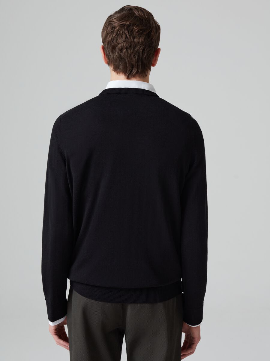 Pullover girocollo in lana merino_2