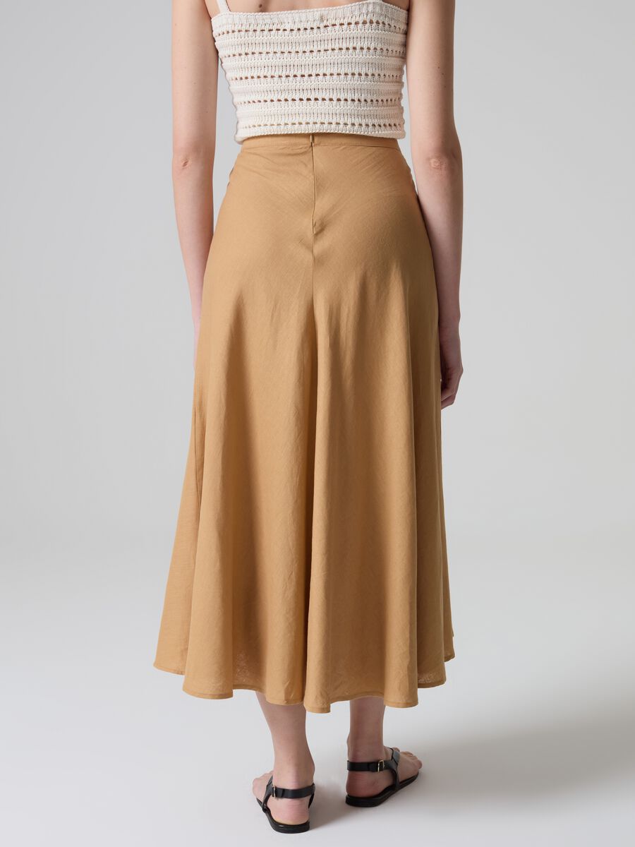 Contemporary long skirt in linen and viscose_1