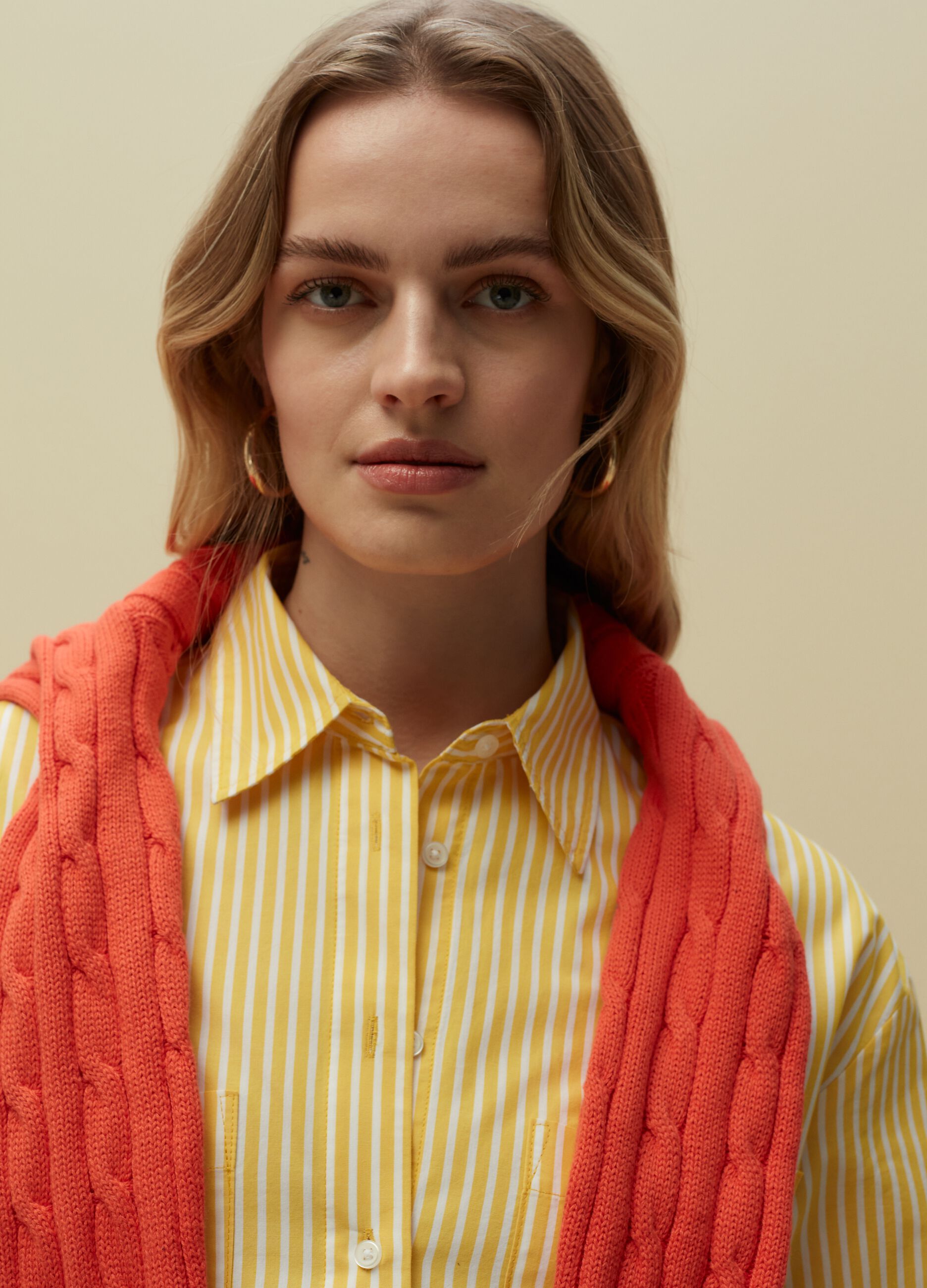 Camicia relaxed fit con tasche_1